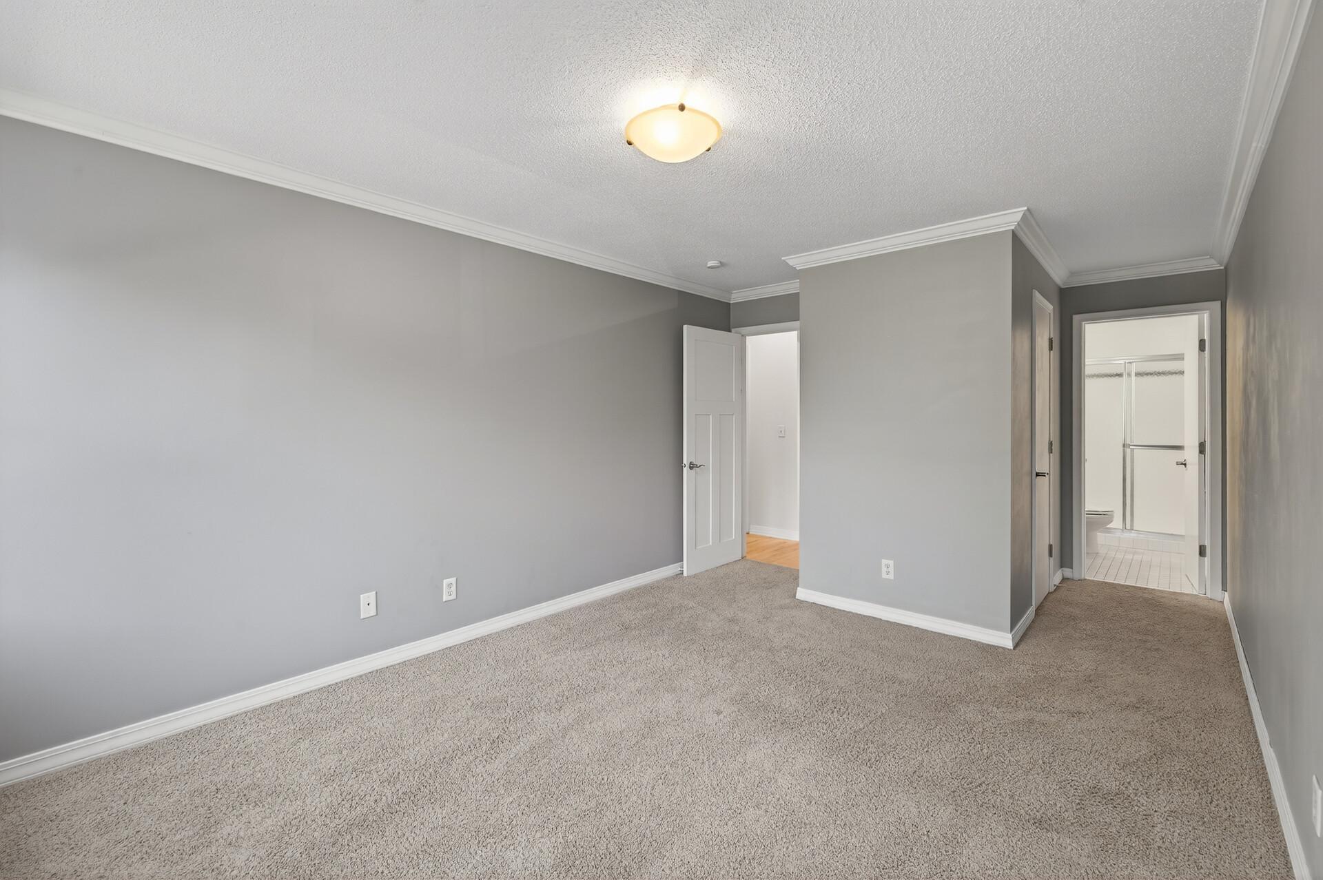View of Residential at 821 Douglas Avenue #204, Minneapolis MN 55403, Minneapolis (15 of 29) - Mike Wilen | Minnesota Team Real Estate