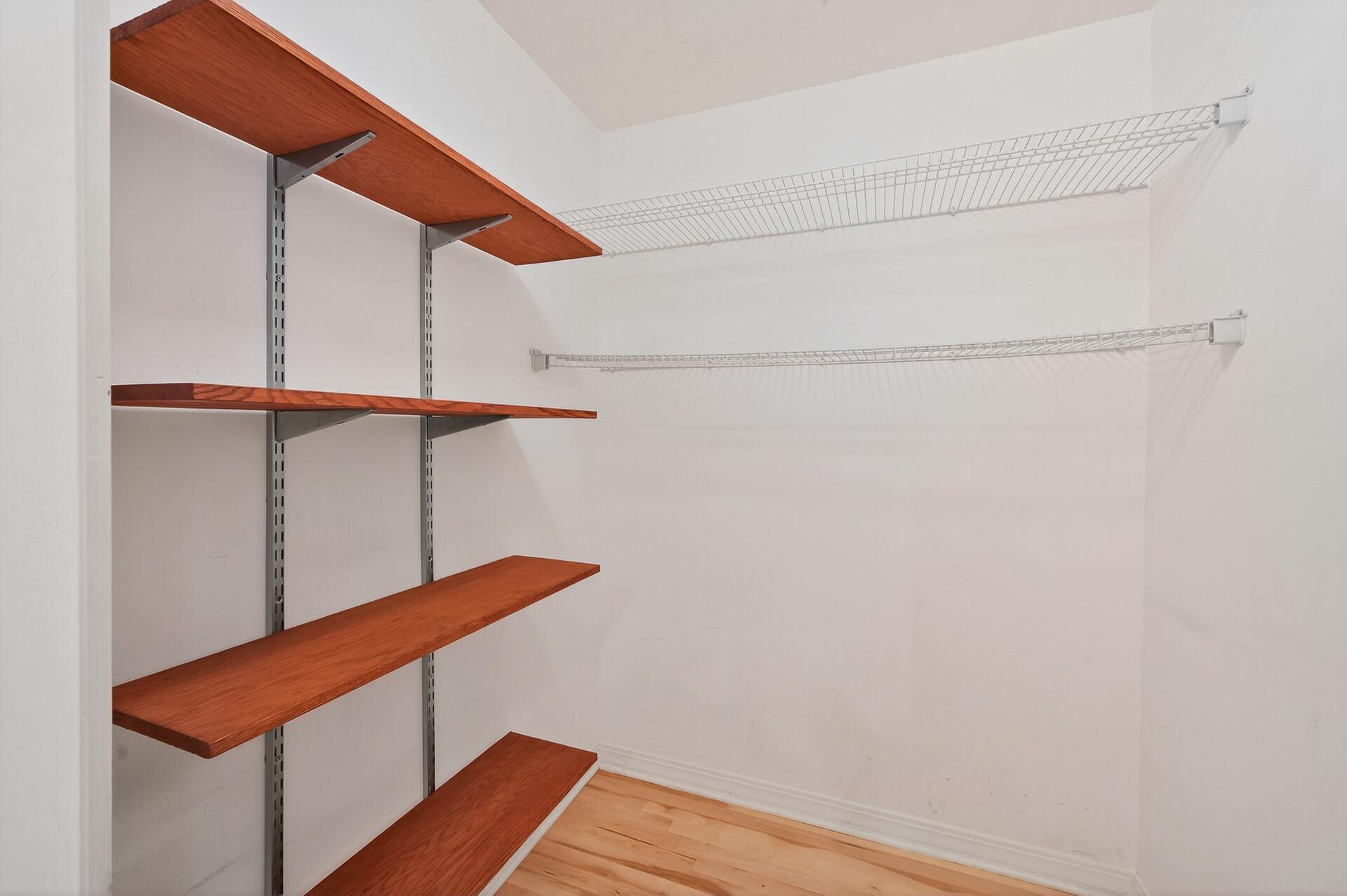 View of Residential at 821 Douglas Avenue #204, Minneapolis MN 55403, Minneapolis (21 of 29) - Mike Wilen | Minnesota Team Real Estate