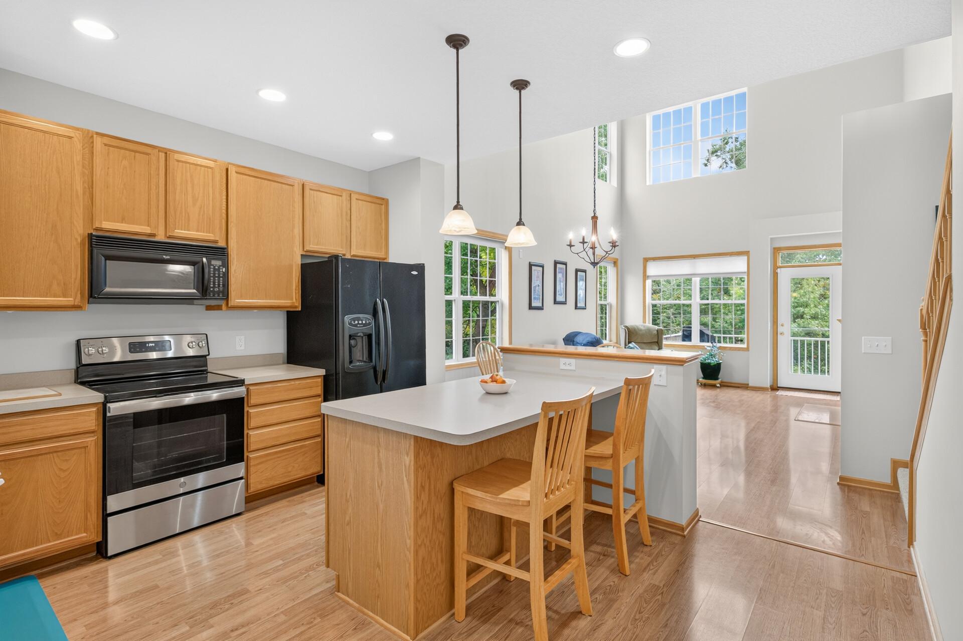 View of Residential at 18057 Kindred Court, Lakeville MN 55044, Lakeville (5 of 34) - Mike Wilen | Minnesota Team Real Estate