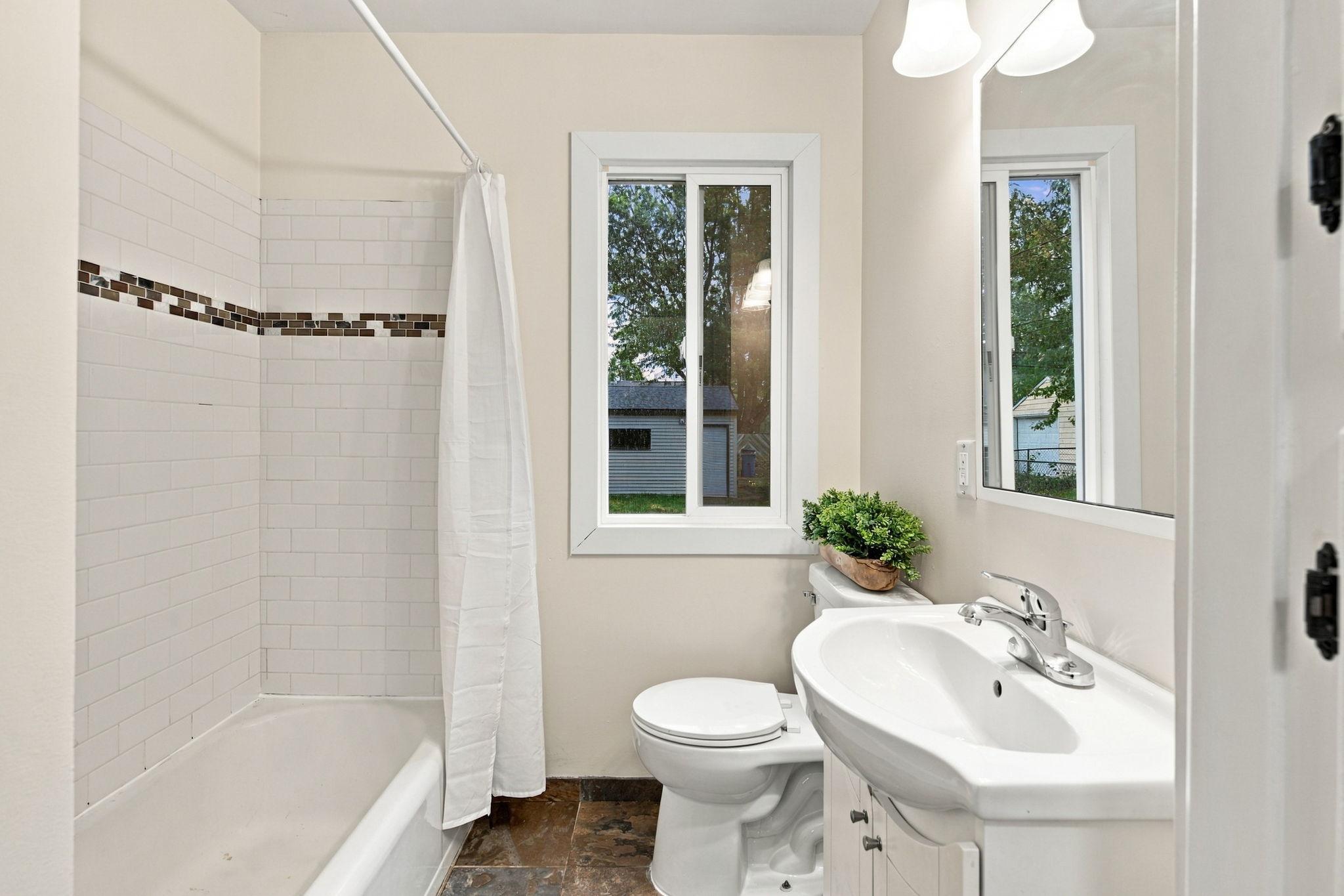 View of Residential at 4900 Morgan Avenue, Minneapolis MN 55430, Minneapolis (8 of 23) - Mike Wilen | Minnesota Team Real Estate