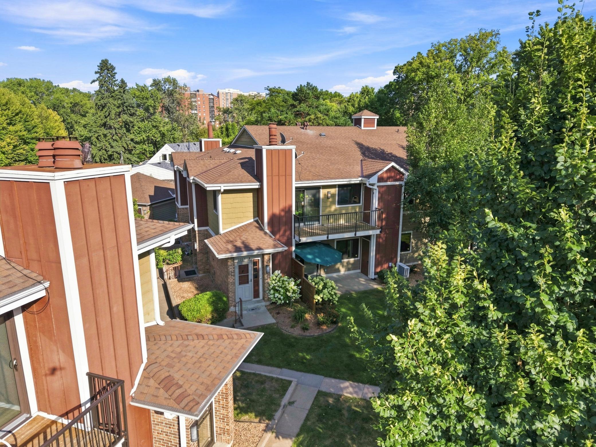 View of Residential at 1005 Rae Drive #8, Richfield MN 55423, Richfield (62 of 66) - Mike Wilen | Minnesota Team Real Estate