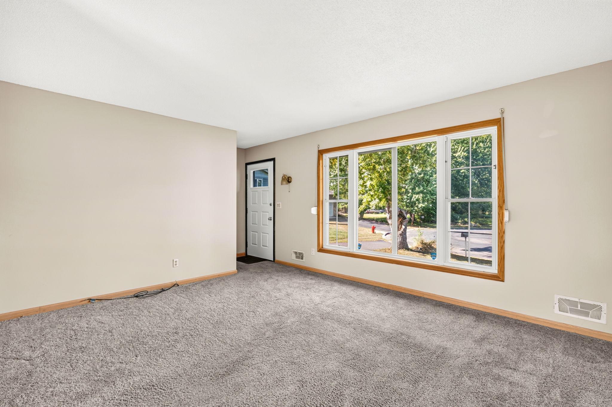 View of Residential at 13629 Nagell Circle, Maple Grove MN 55311, Maple Grove (5 of 65) - Mike Wilen | Minnesota Team Real Estate