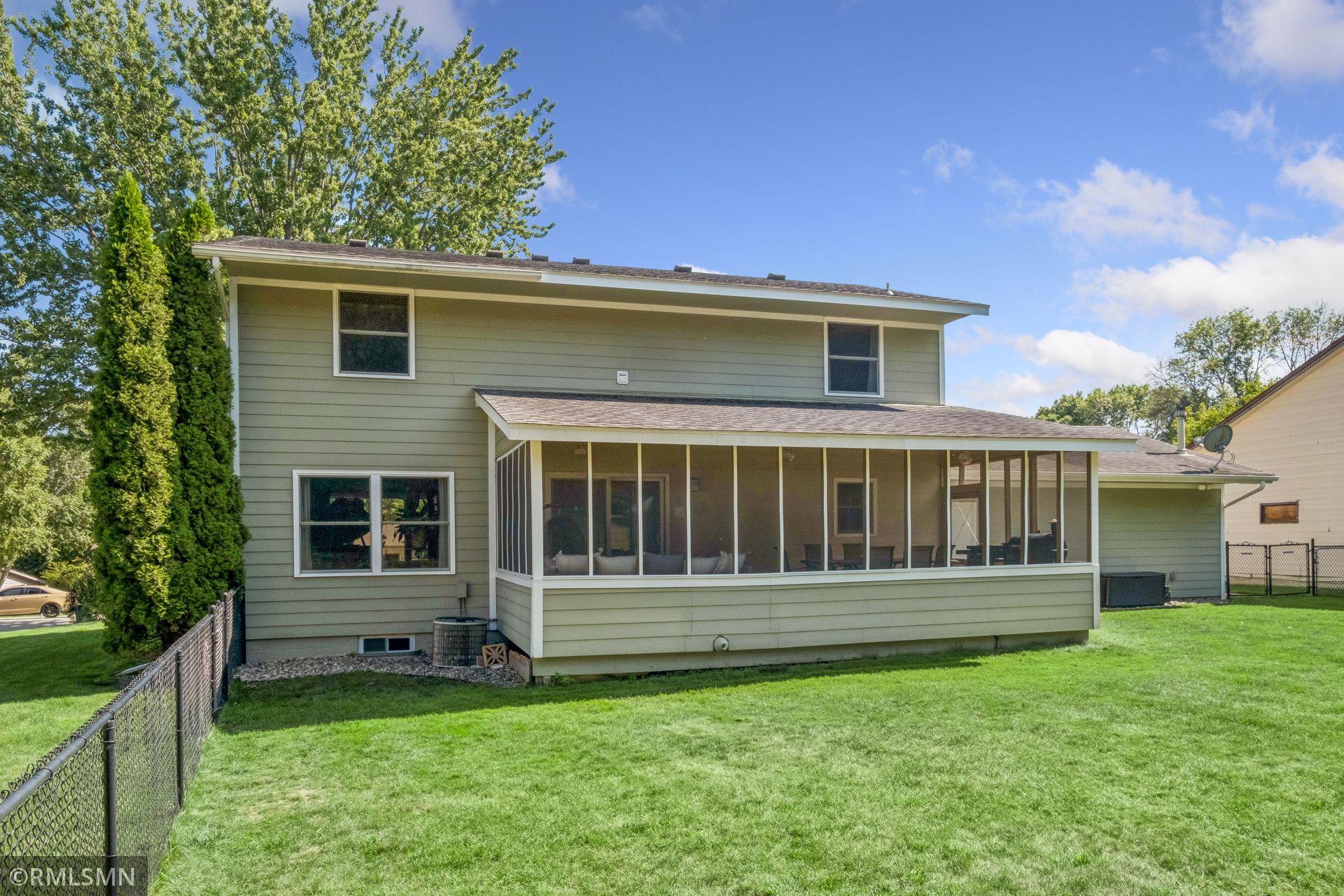 View of Residential at 1440 Valley View Road, Chaska MN 55318, Chaska (41 of 45) - Mike Wilen | Minnesota Team Real Estate