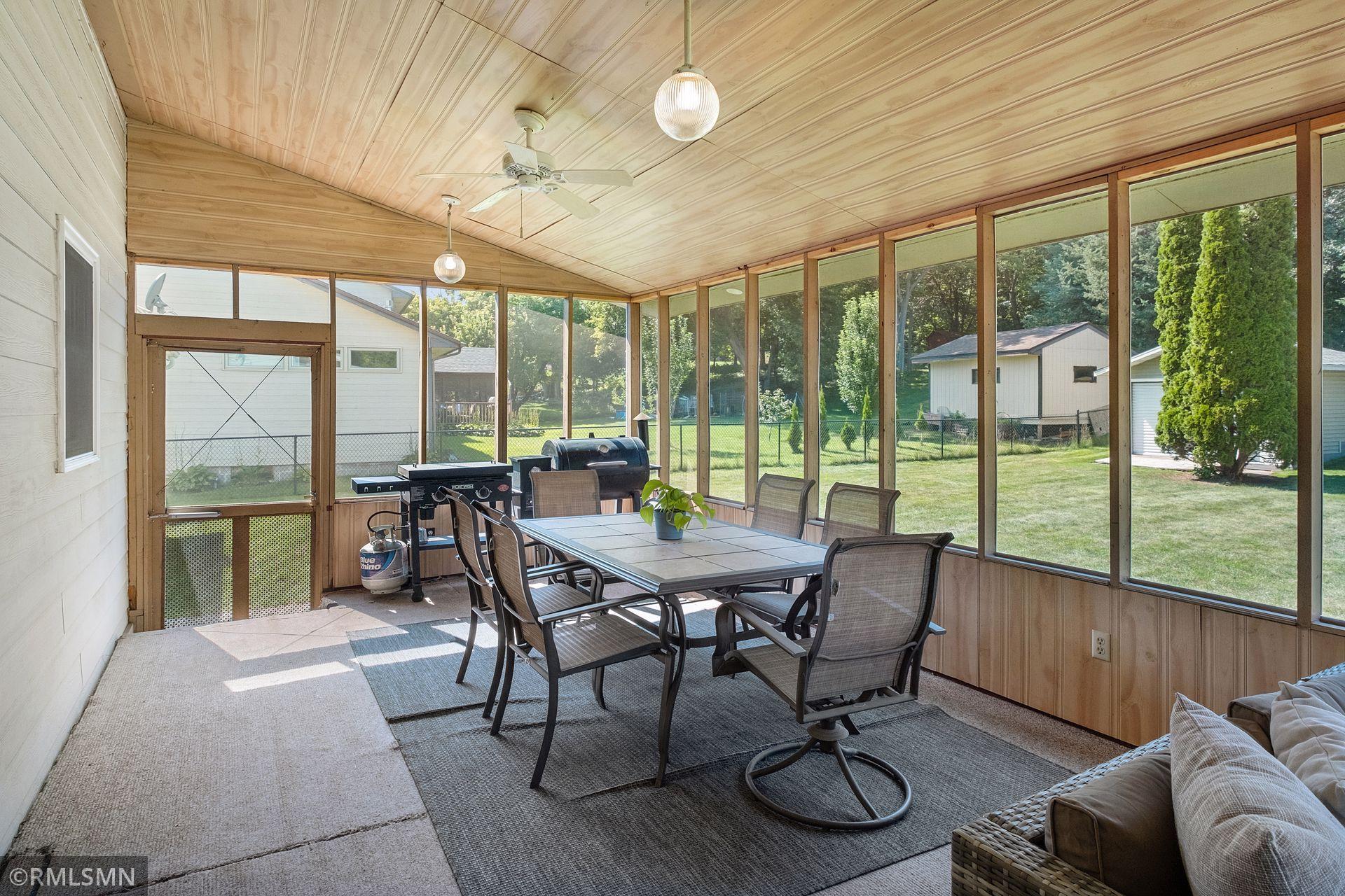 View of Residential at 1440 Valley View Road, Chaska MN 55318, Chaska (19 of 45) - Mike Wilen | Minnesota Team Real Estate
