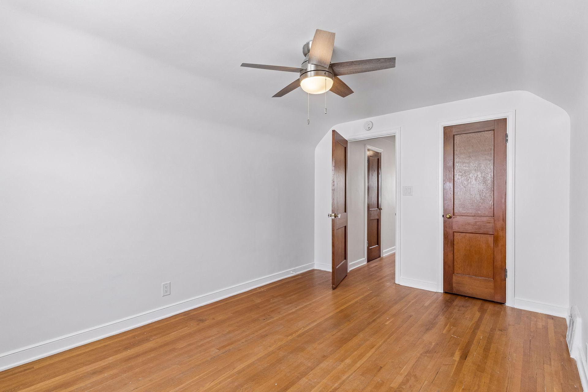 View of Residential at 5412 Nokomis Avenue, Minneapolis MN 55417, Minneapolis (26 of 39) - Mike Wilen | Minnesota Team Real Estate