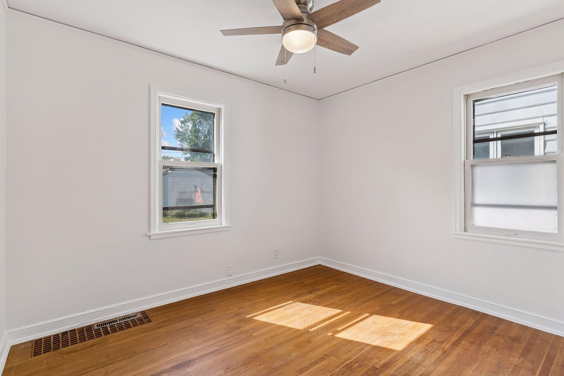 View of Residential at 5412 Nokomis Avenue, Minneapolis MN 55417, Minneapolis (18 of 39) - Mike Wilen | Minnesota Team Real Estate