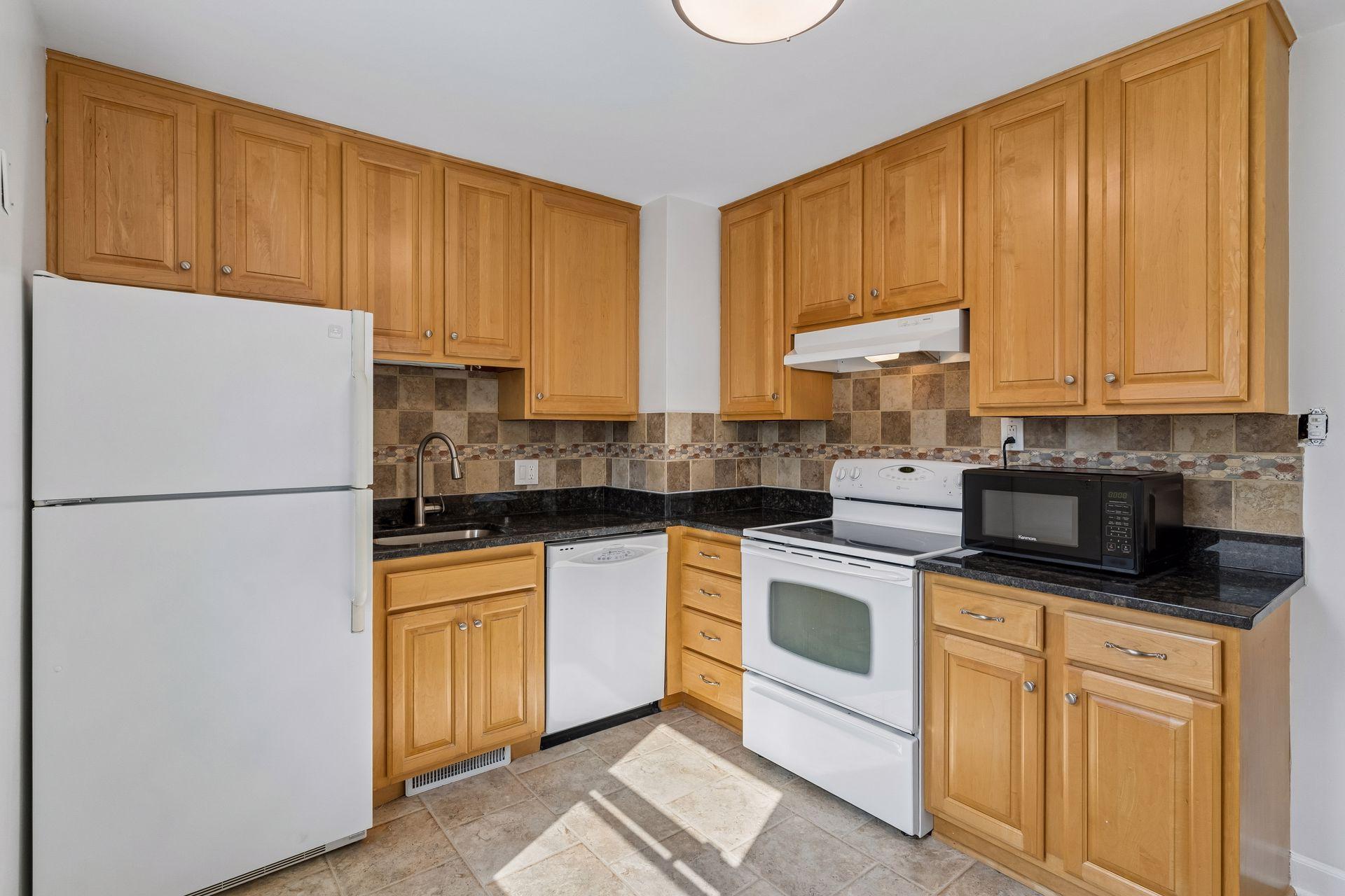 View of Residential at 5412 Nokomis Avenue, Minneapolis MN 55417, Minneapolis (12 of 39) - Mike Wilen | Minnesota Team Real Estate