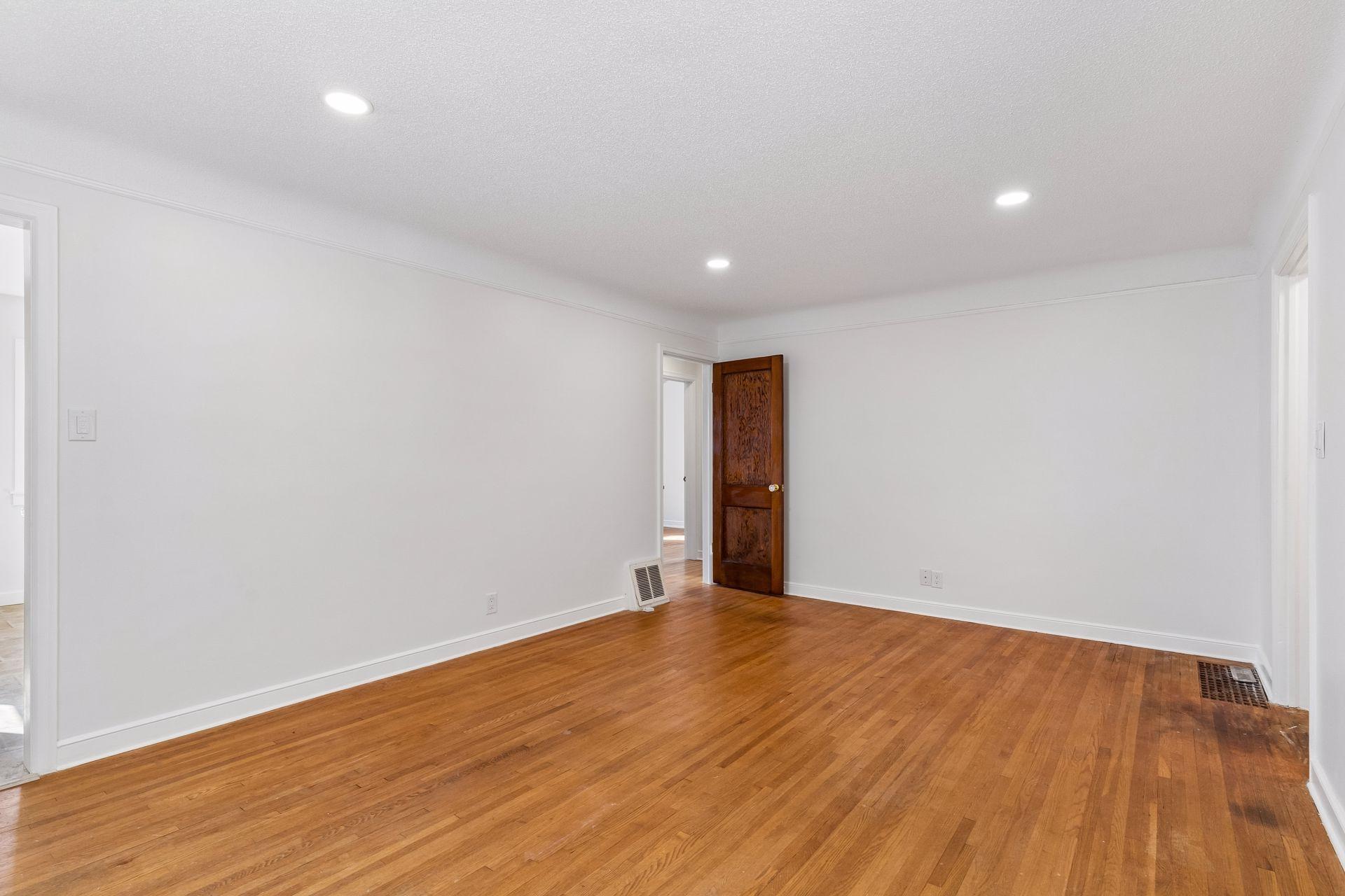 View of Residential at 5412 Nokomis Avenue, Minneapolis MN 55417, Minneapolis (9 of 39) - Mike Wilen | Minnesota Team Real Estate