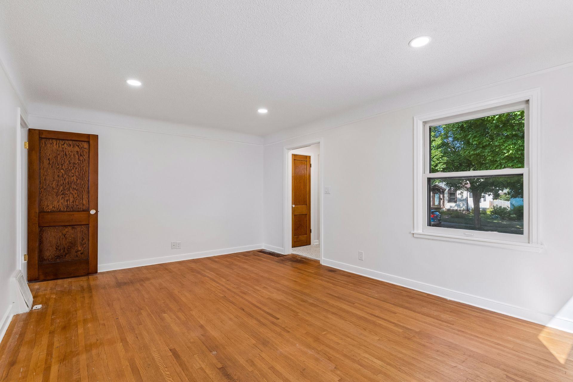 View of Residential at 5412 Nokomis Avenue, Minneapolis MN 55417, Minneapolis (8 of 39) - Mike Wilen | Minnesota Team Real Estate