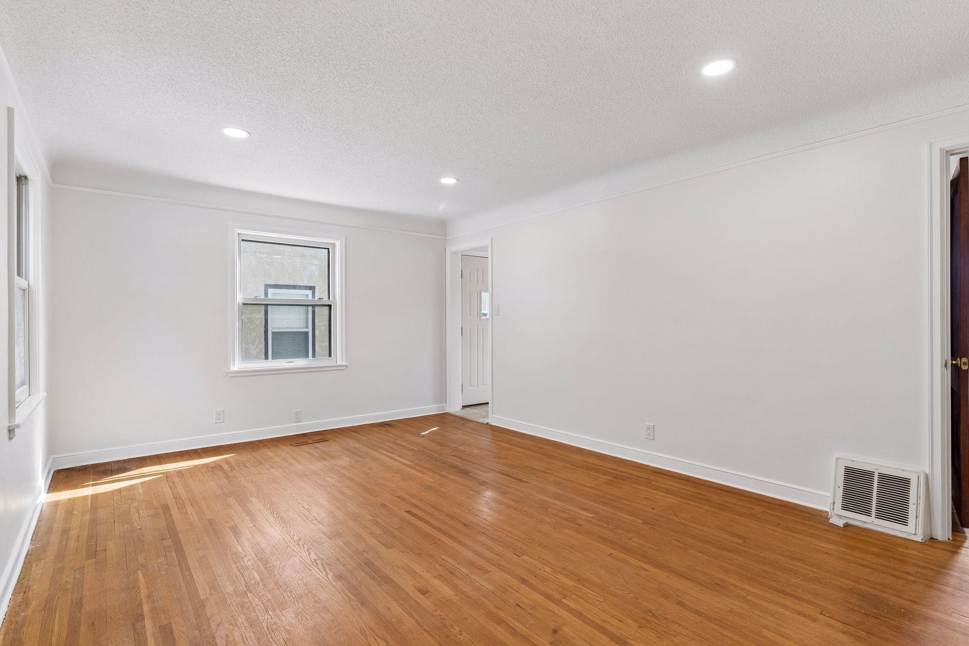 View of Residential at 5412 Nokomis Avenue, Minneapolis MN 55417, Minneapolis (6 of 39) - Mike Wilen | Minnesota Team Real Estate