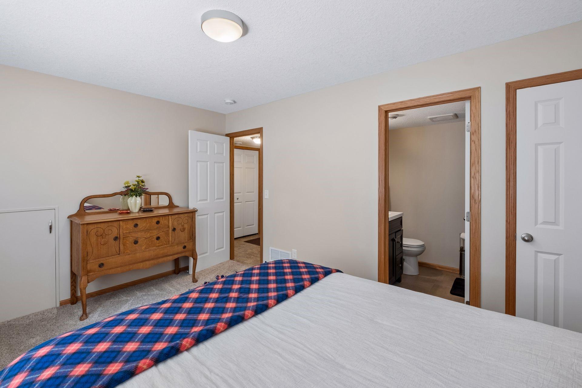 View of Residential at 4570 Bulrush Boulevard, Shakopee MN 55379, Shakopee (22 of 37) - Mike Wilen | Minnesota Team Real Estate