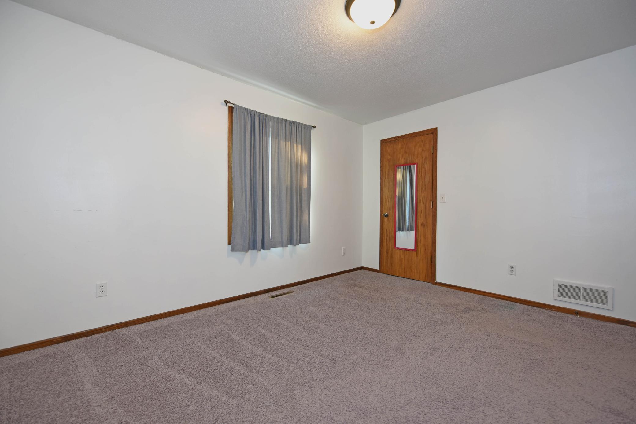 View of Residential at 6781 Sherwood Road, Woodbury MN 55125, Woodbury (13 of 20) - Mike Wilen | Minnesota Team Real Estate