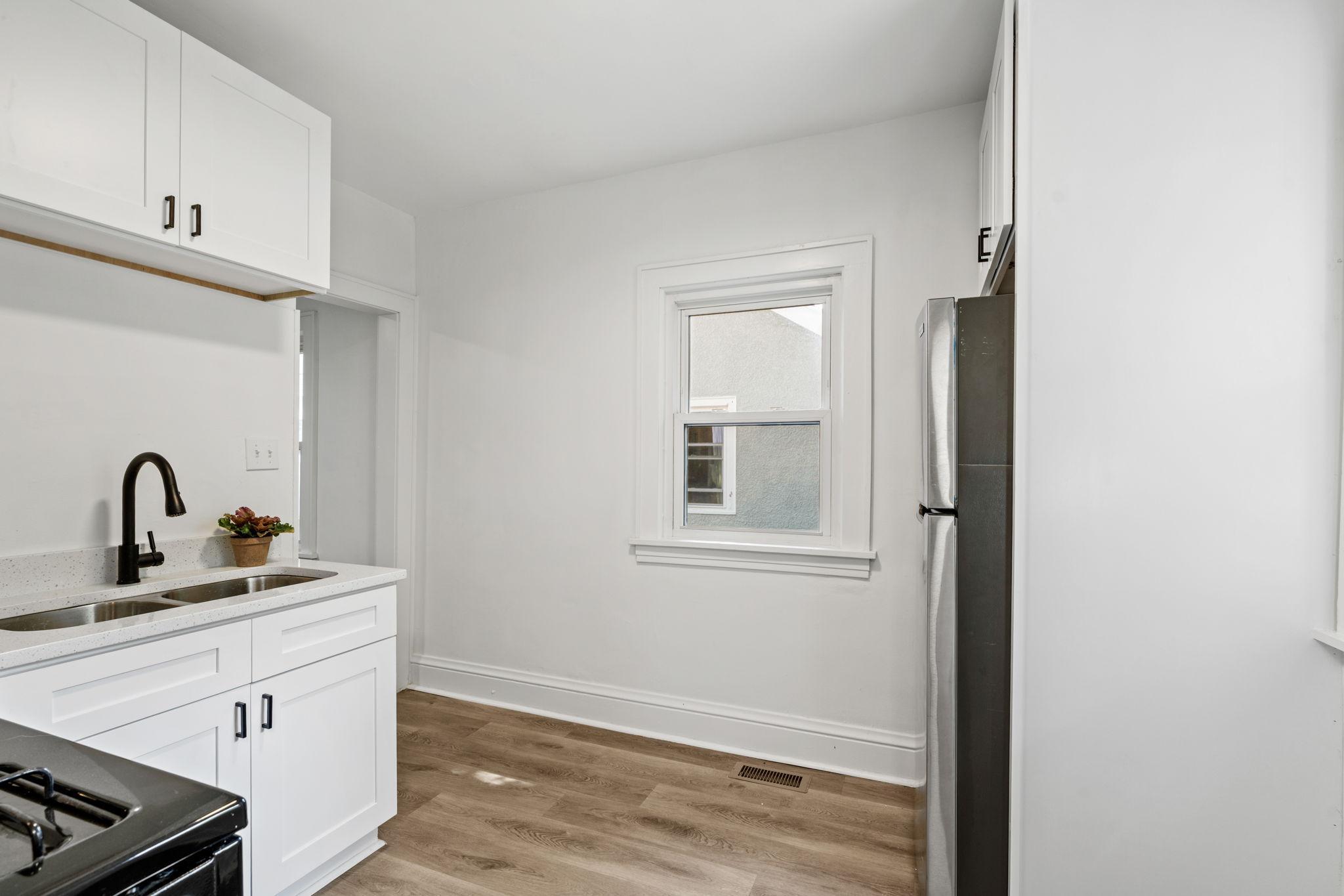 View of Residential at 3447 James Avenue, Minneapolis MN 55412, Minneapolis (14 of 30) - Mike Wilen | Minnesota Team Real Estate