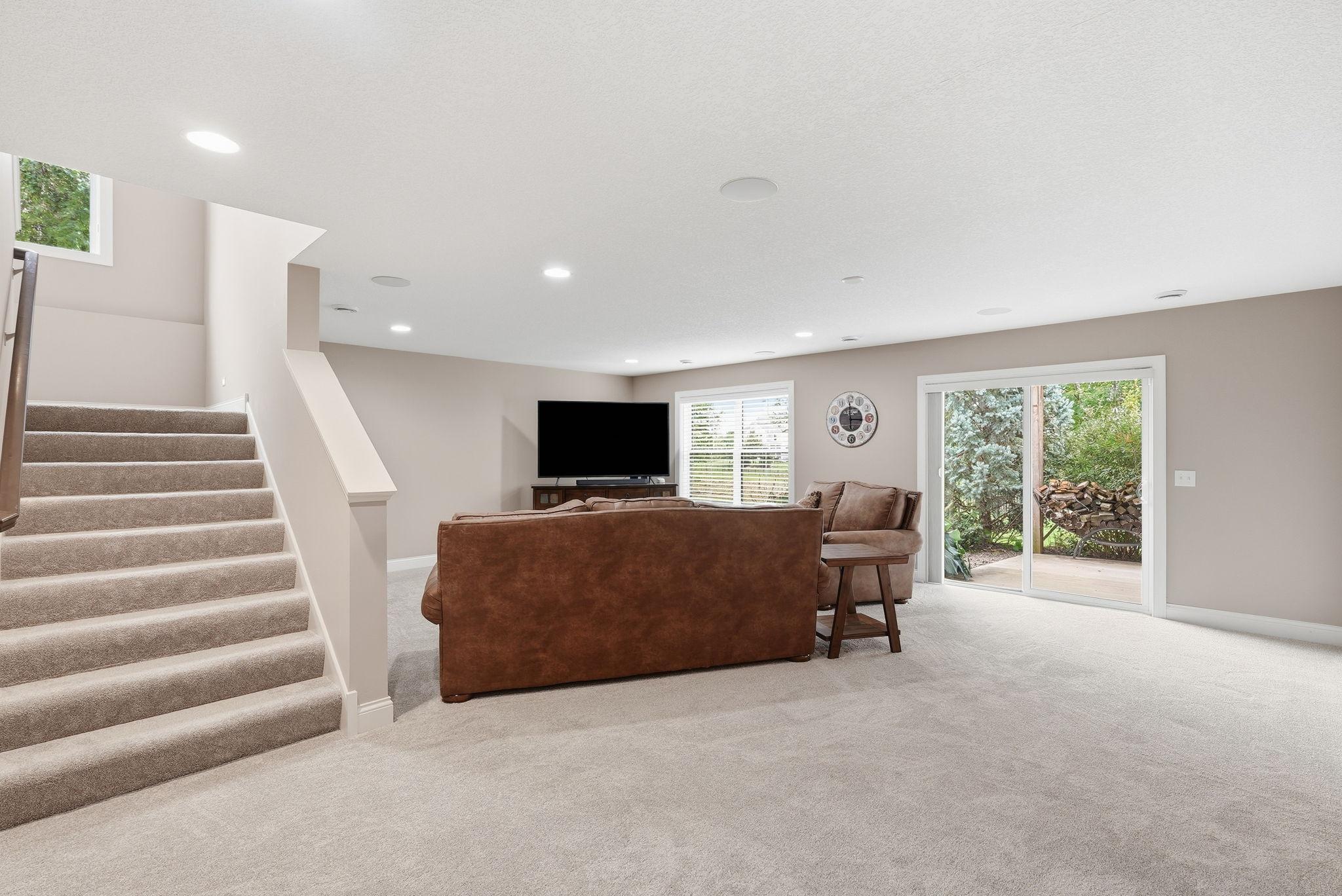 View of Residential at 16588 Lake Drive, Lakeville MN 55044, Lakeville (23 of 45) - Mike Wilen | Minnesota Team Real Estate