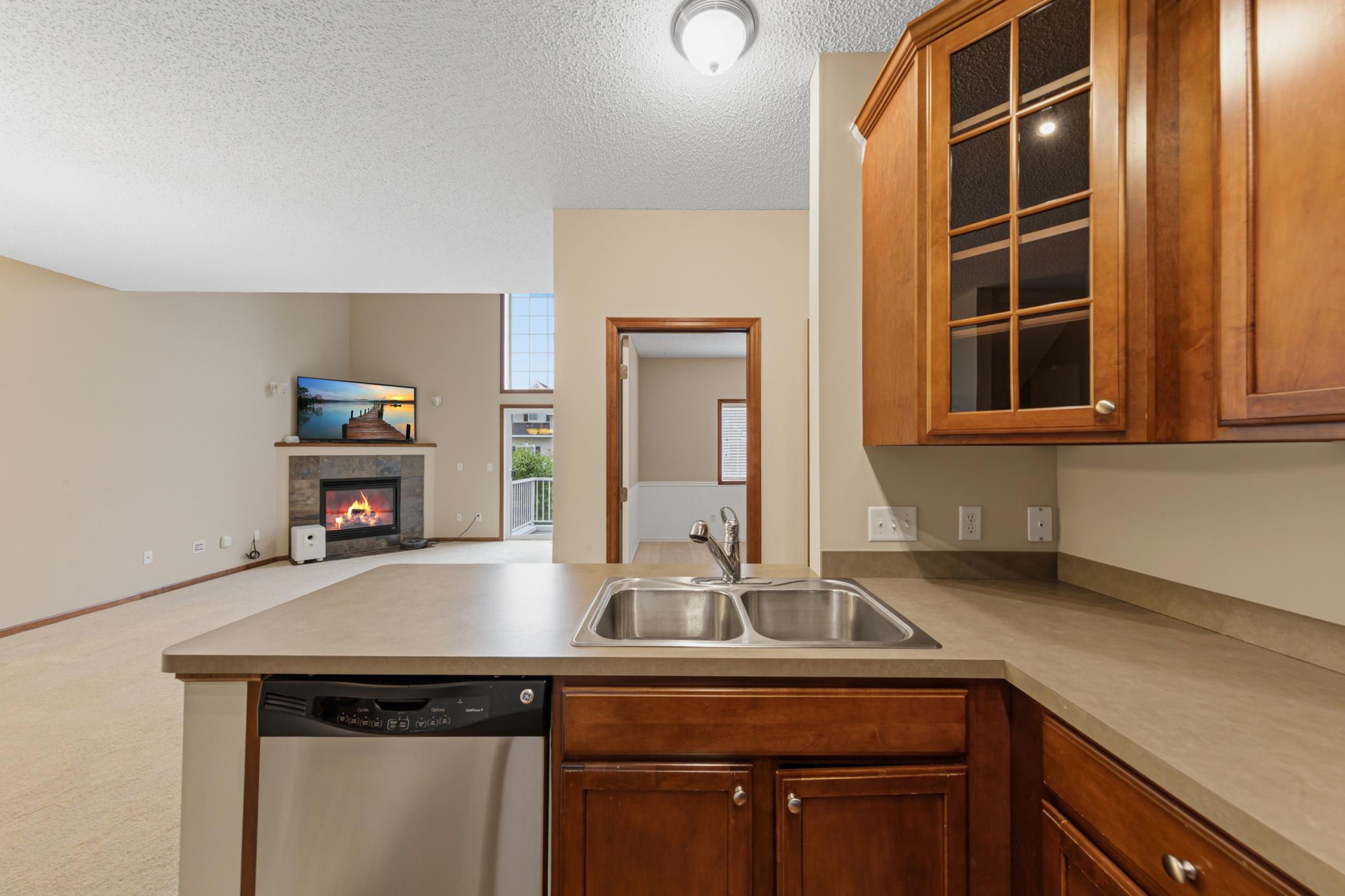 View of Residential at 18418 Lafayette Way #428G, Lakeville MN 55044, Lakeville (22 of 40) - Mike Wilen | Minnesota Team Real Estate