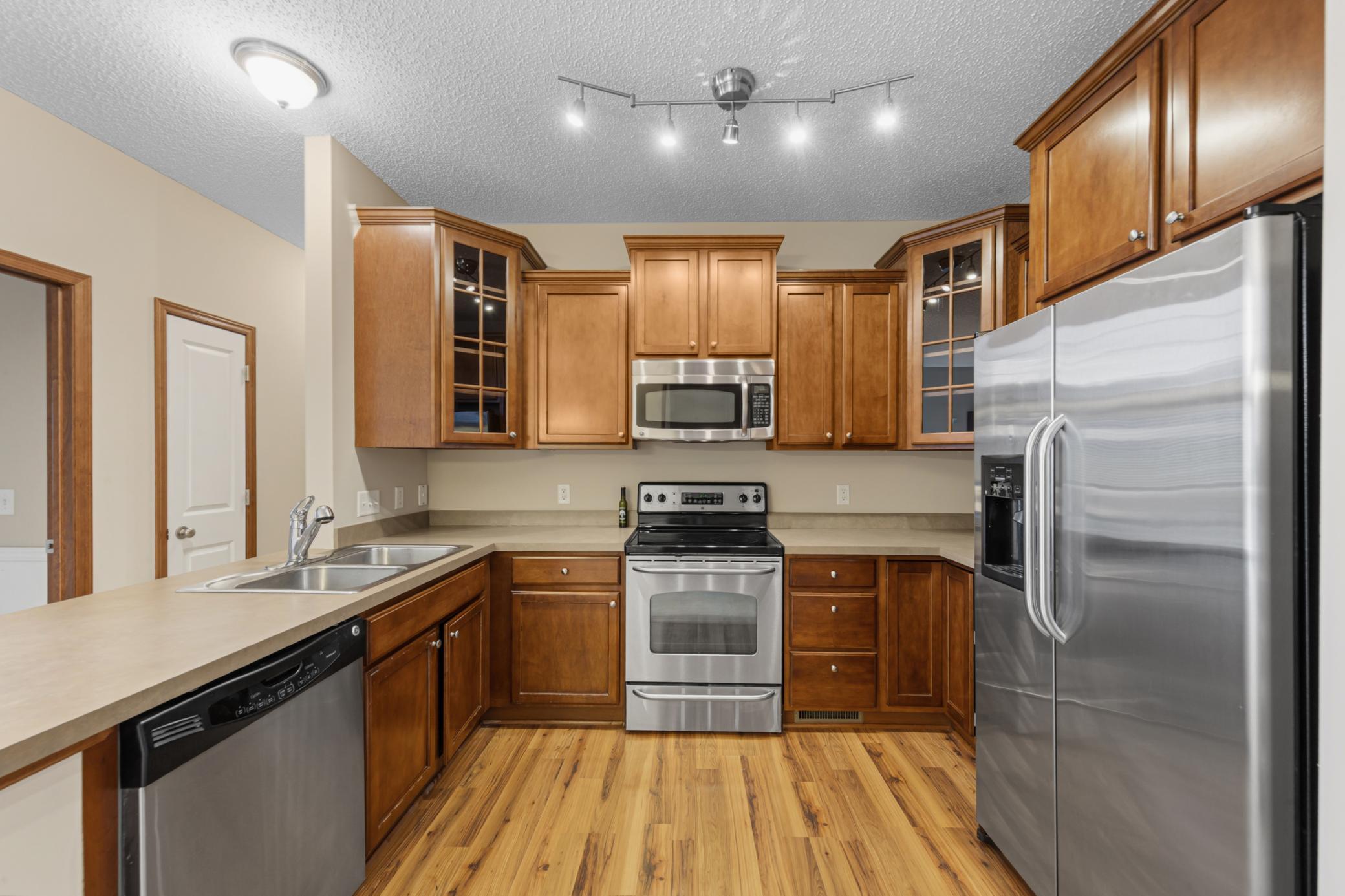 View of Residential at 18418 Lafayette Way #428G, Lakeville MN 55044, Lakeville (20 of 40) - Mike Wilen | Minnesota Team Real Estate