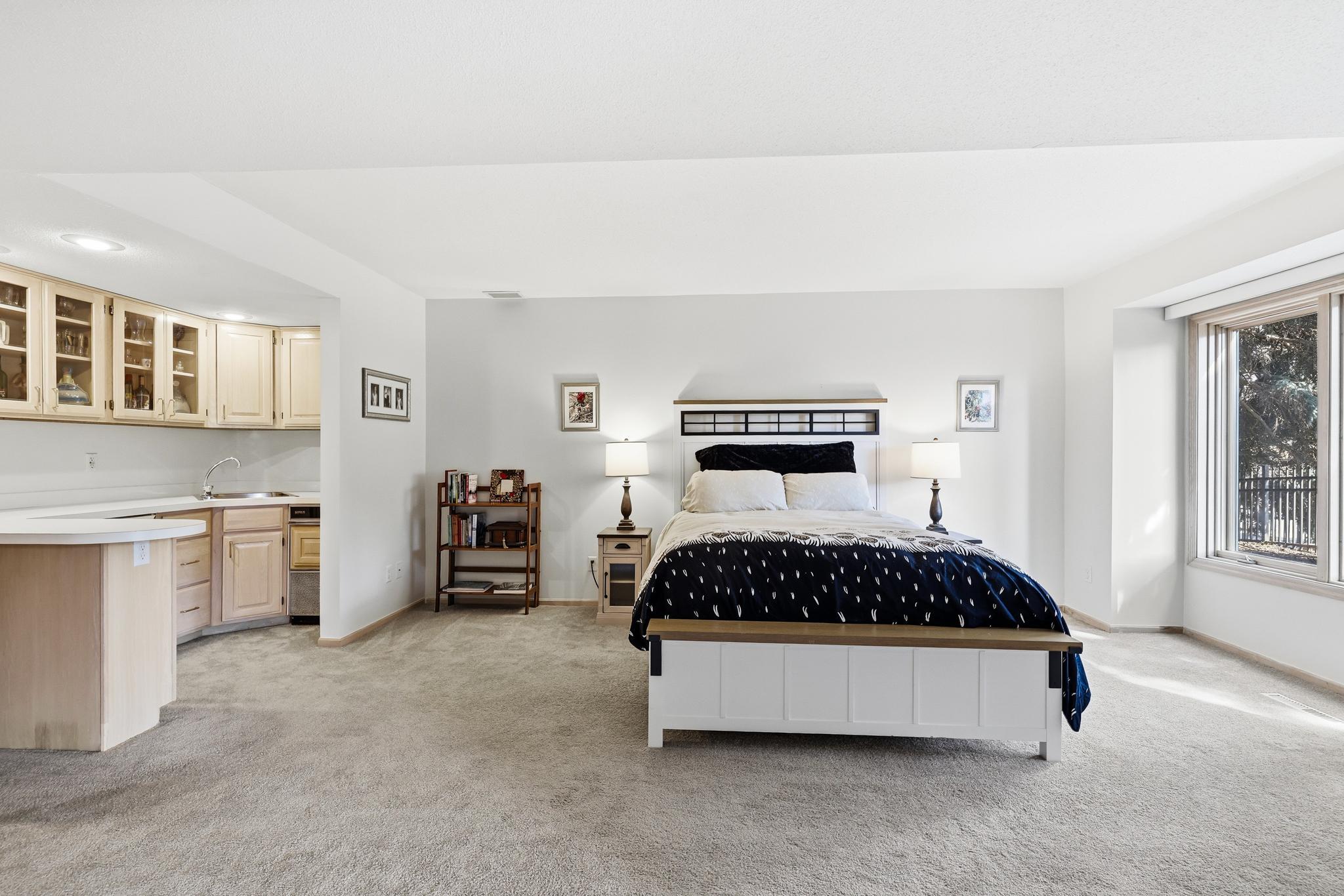 View of Residential at 7096 Cahill Road, Edina MN 55439, Edina (31 of 47) - Mike Wilen | Minnesota Team Real Estate