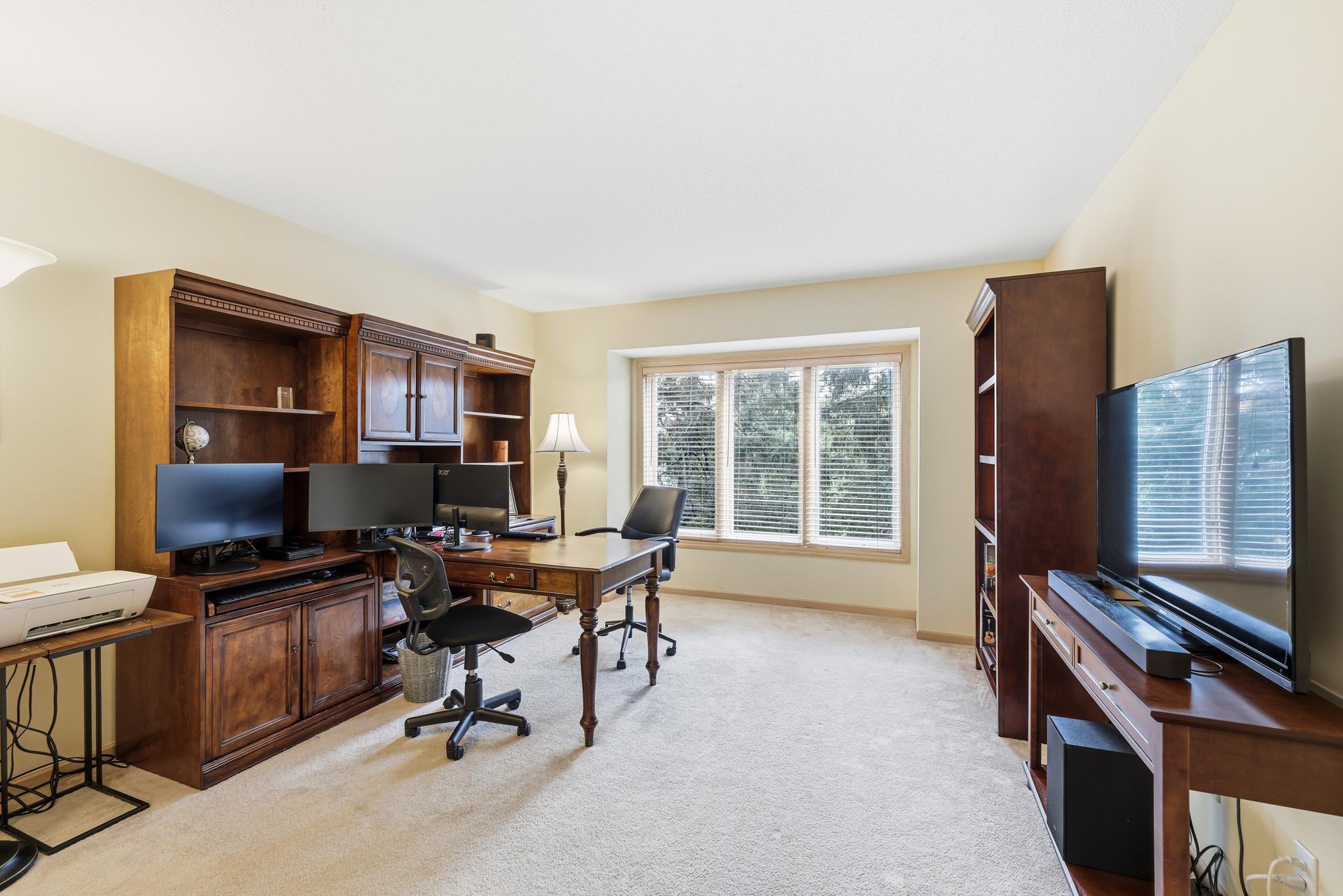 View of Residential at 7096 Cahill Road, Edina MN 55439, Edina (21 of 47) - Mike Wilen | Minnesota Team Real Estate