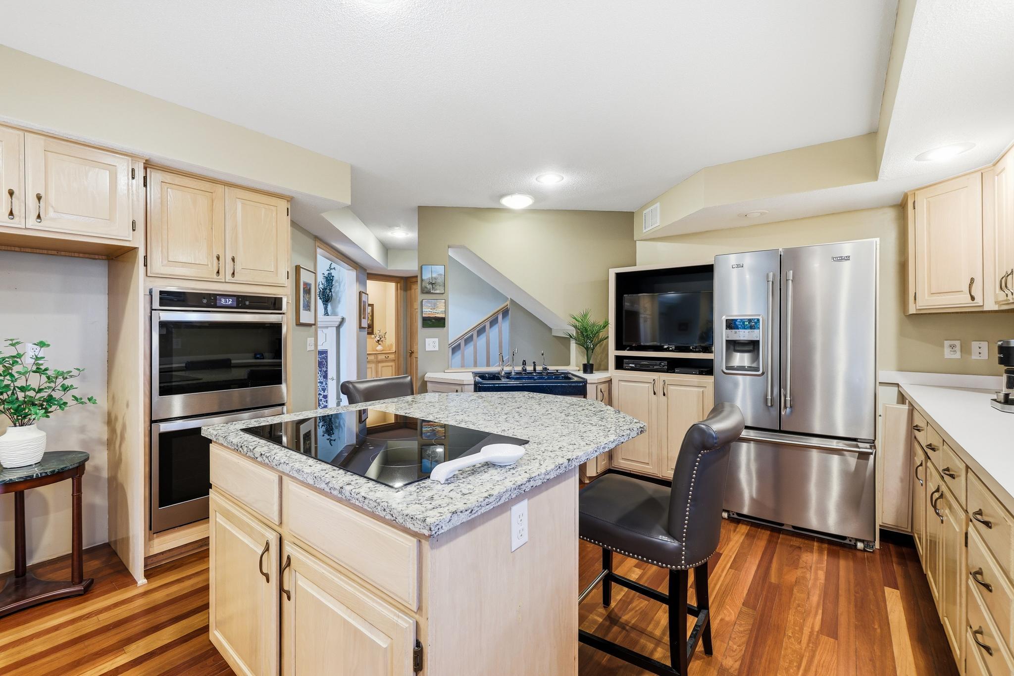 View of Residential at 7096 Cahill Road, Edina MN 55439, Edina (13 of 47) - Mike Wilen | Minnesota Team Real Estate