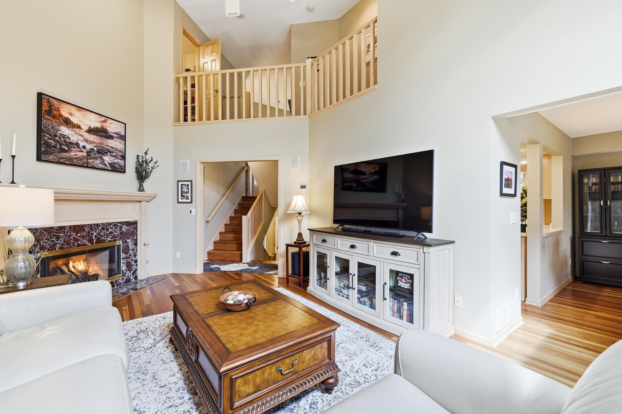 View of Residential at 7096 Cahill Road, Edina MN 55439, Edina (10 of 47) - Mike Wilen | Minnesota Team Real Estate