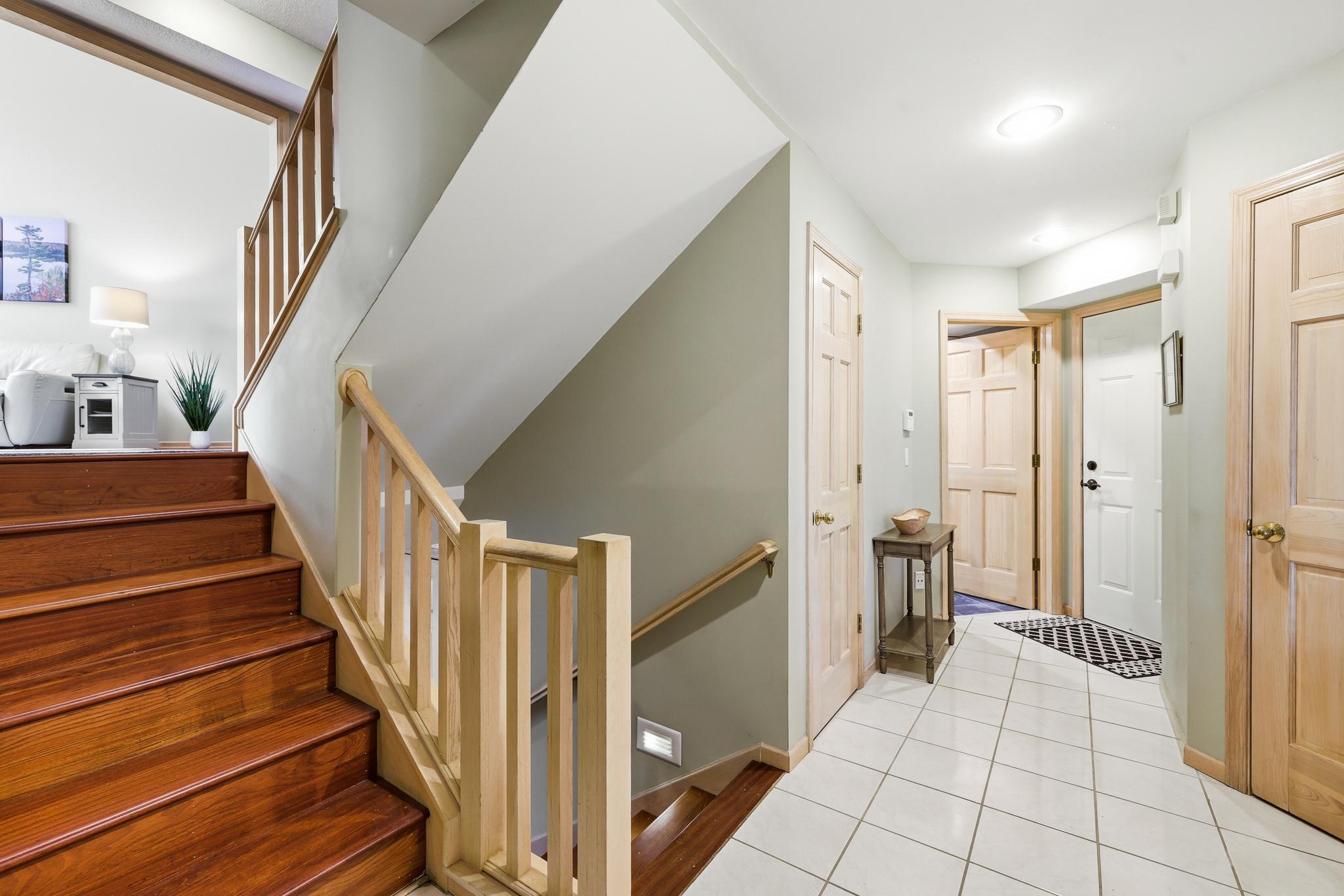 View of Residential at 7096 Cahill Road, Edina MN 55439, Edina (5 of 47) - Mike Wilen | Minnesota Team Real Estate