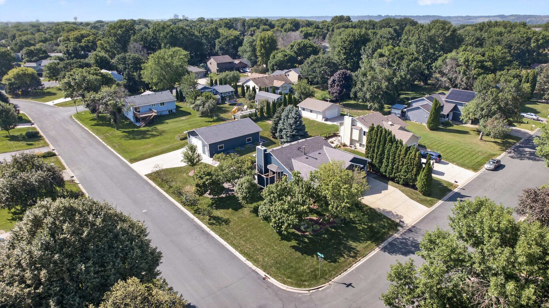 View of Residential at 1112 Legion Street, Shakopee MN 55379, Shakopee (23 of 27) - Mike Wilen | Minnesota Team Real Estate
