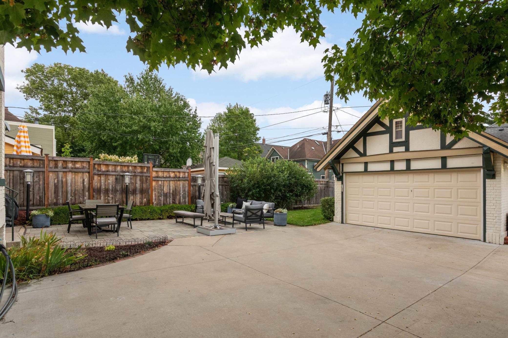 View of Residential at 904 Osceola Avenue, Saint Paul MN 55105, Saint Paul (27 of 32) - Mike Wilen | Minnesota Team Real Estate