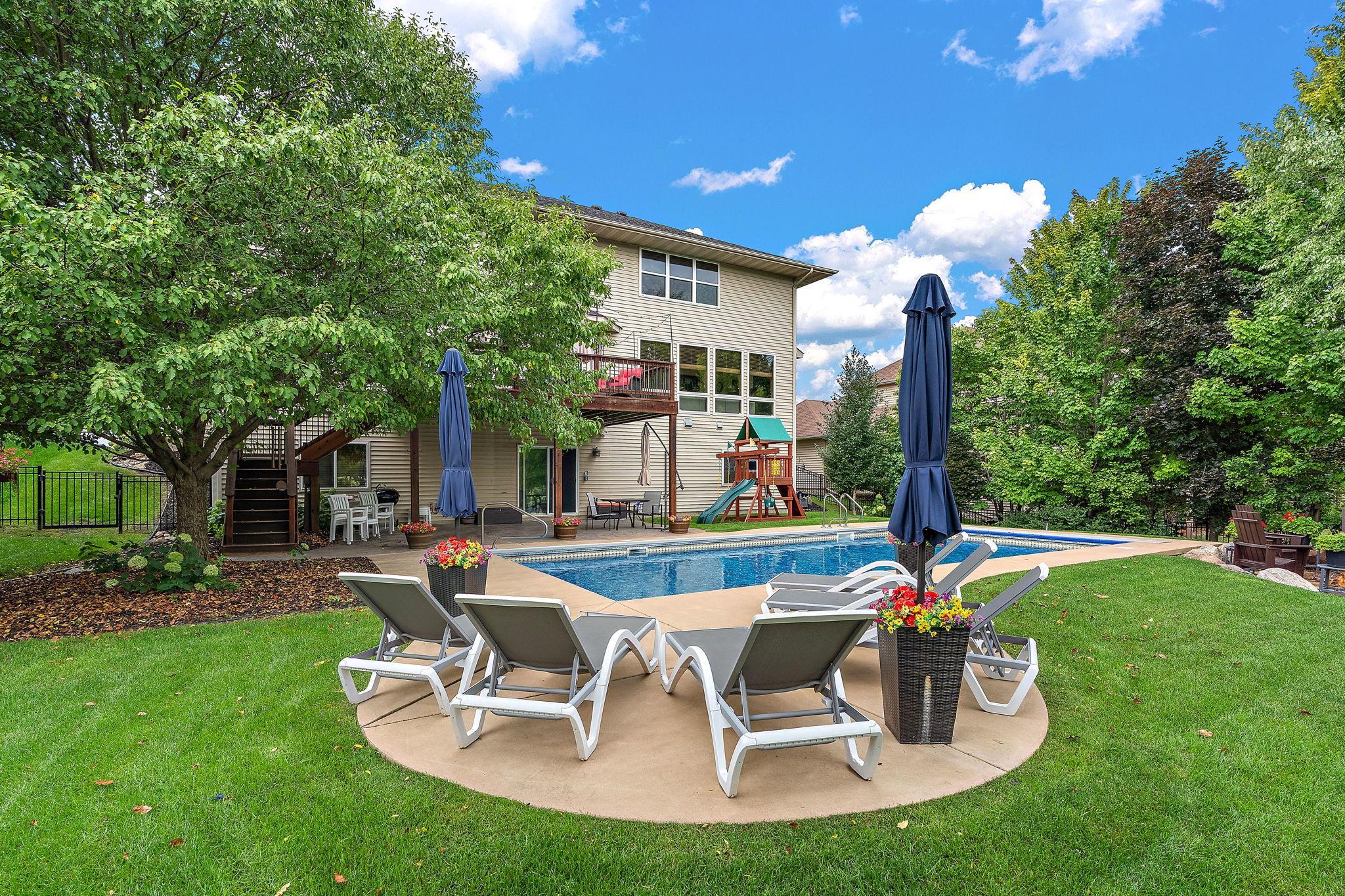View of Residential at 10742 Maple Boulevard, Woodbury MN 55129, Woodbury (47 of 53) - Mike Wilen | Minnesota Team Real Estate