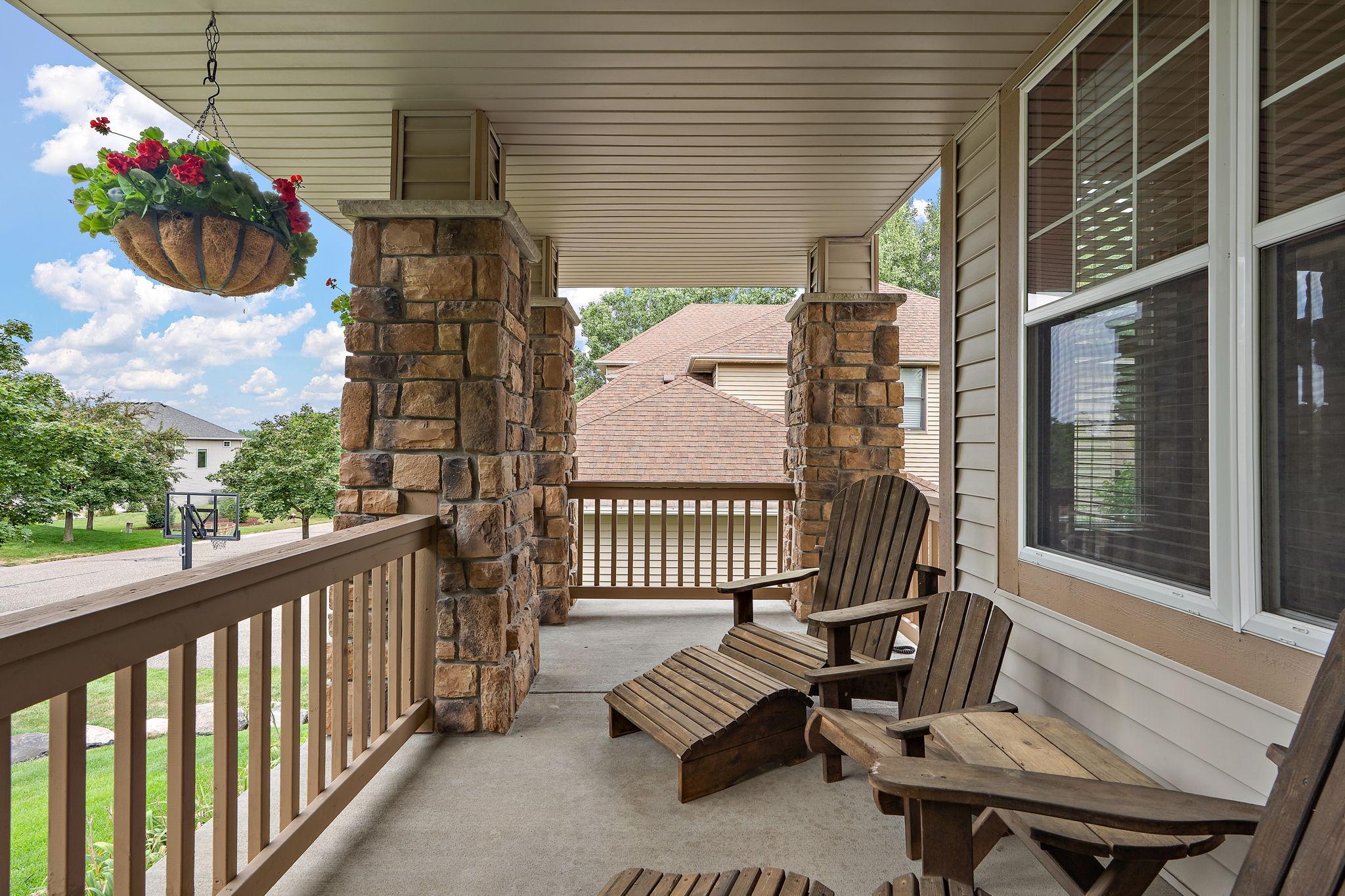 View of Residential at 10742 Maple Boulevard, Woodbury MN 55129, Woodbury (45 of 53) - Mike Wilen | Minnesota Team Real Estate