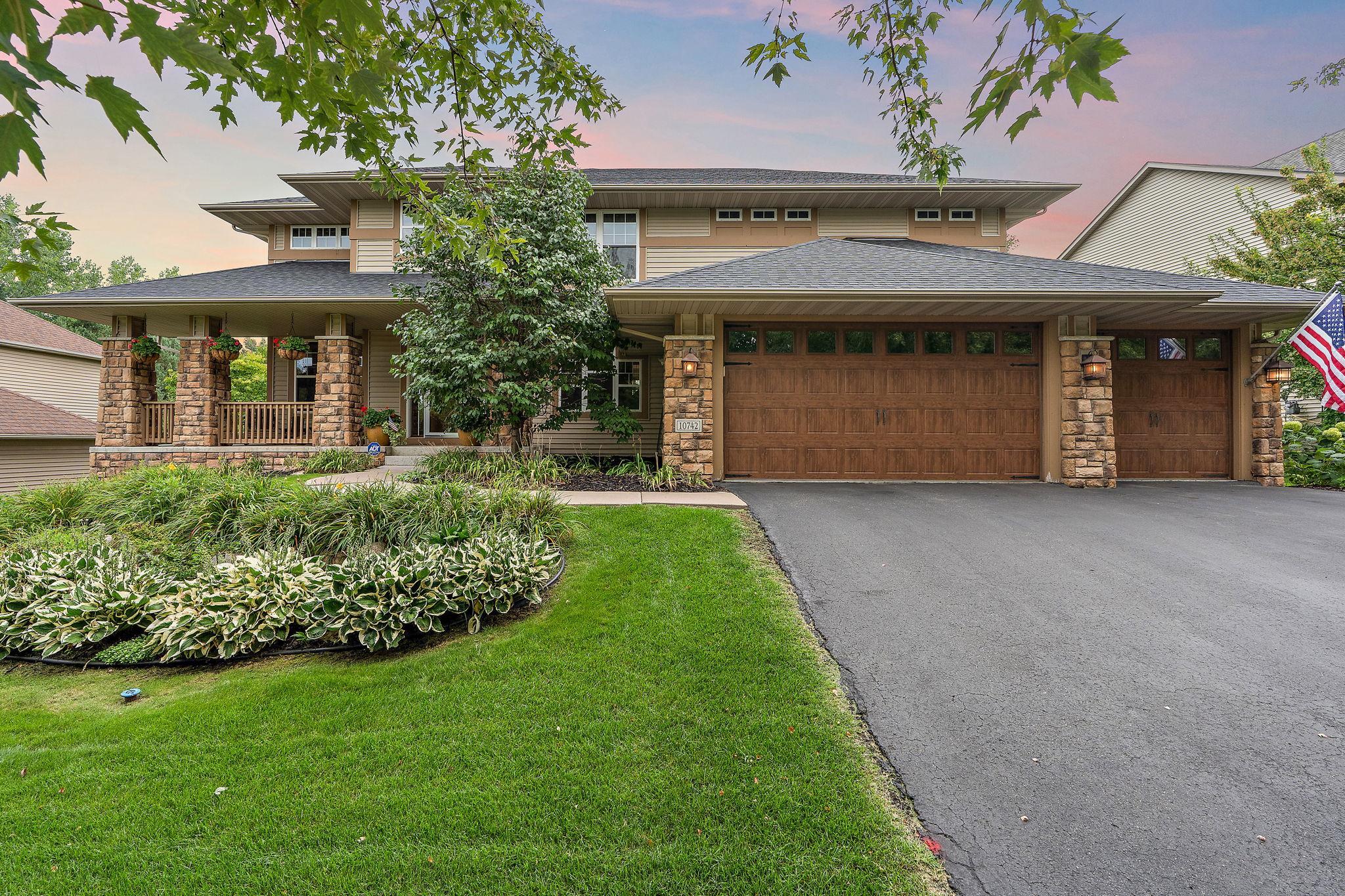 View of Residential at 10742 Maple Boulevard, Woodbury MN 55129, Woodbury (44 of 53) - Mike Wilen | Minnesota Team Real Estate