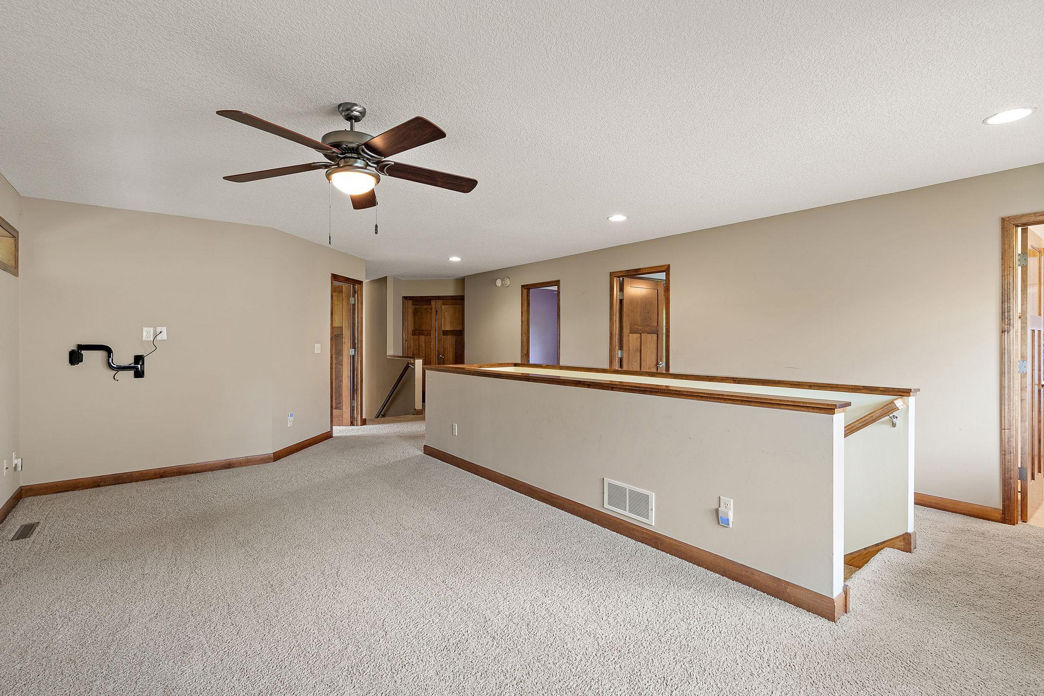 View of Residential at 10742 Maple Boulevard, Woodbury MN 55129, Woodbury (22 of 53) - Mike Wilen | Minnesota Team Real Estate