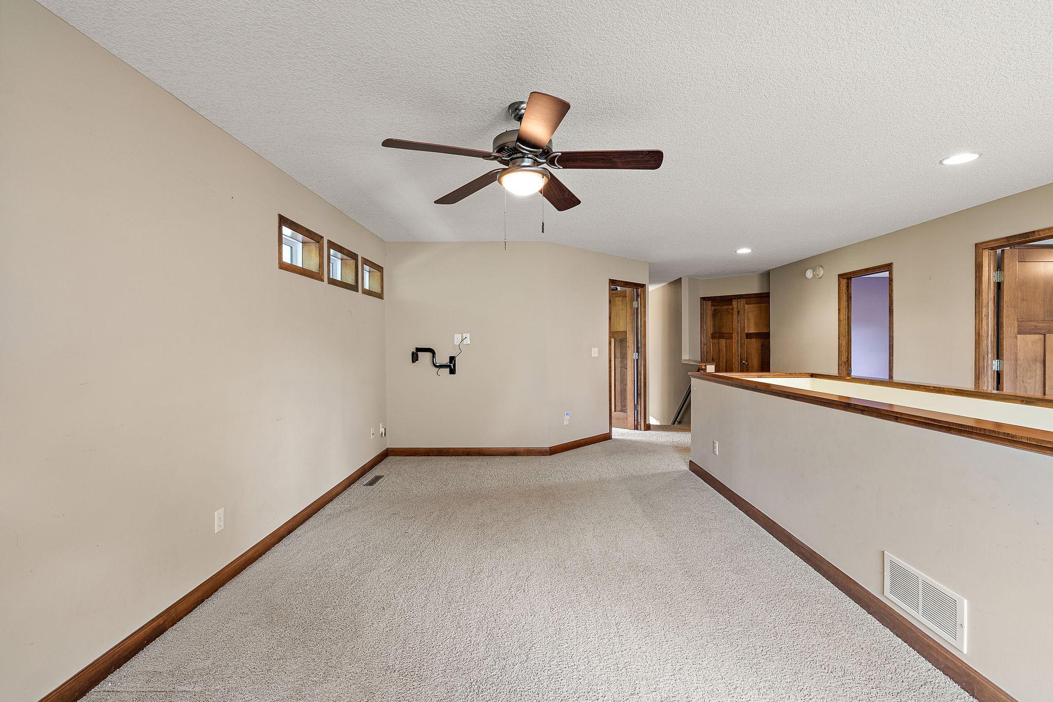 View of Residential at 10742 Maple Boulevard, Woodbury MN 55129, Woodbury (23 of 53) - Mike Wilen | Minnesota Team Real Estate