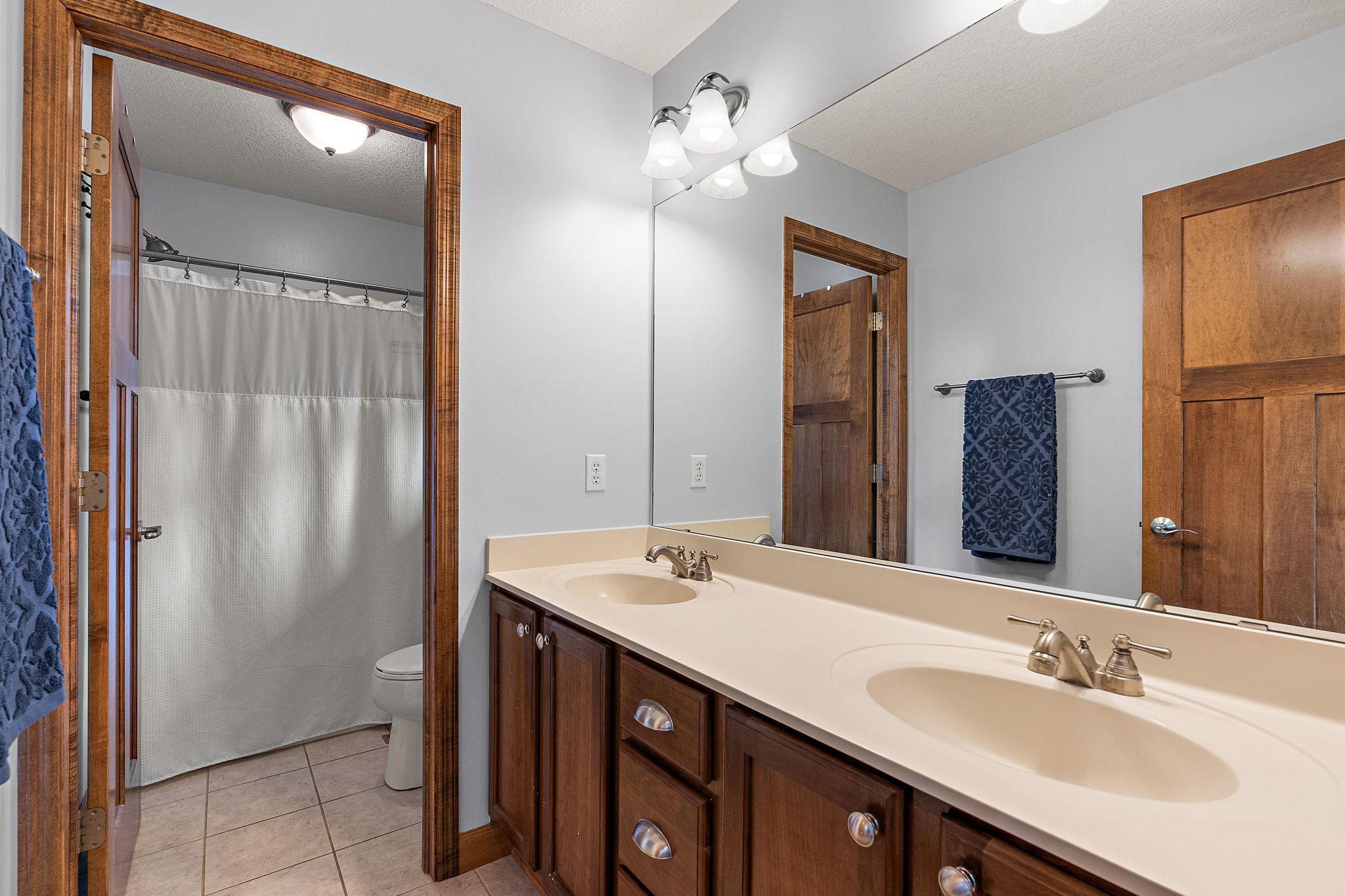 View of Residential at 10742 Maple Boulevard, Woodbury MN 55129, Woodbury (26 of 53) - Mike Wilen | Minnesota Team Real Estate