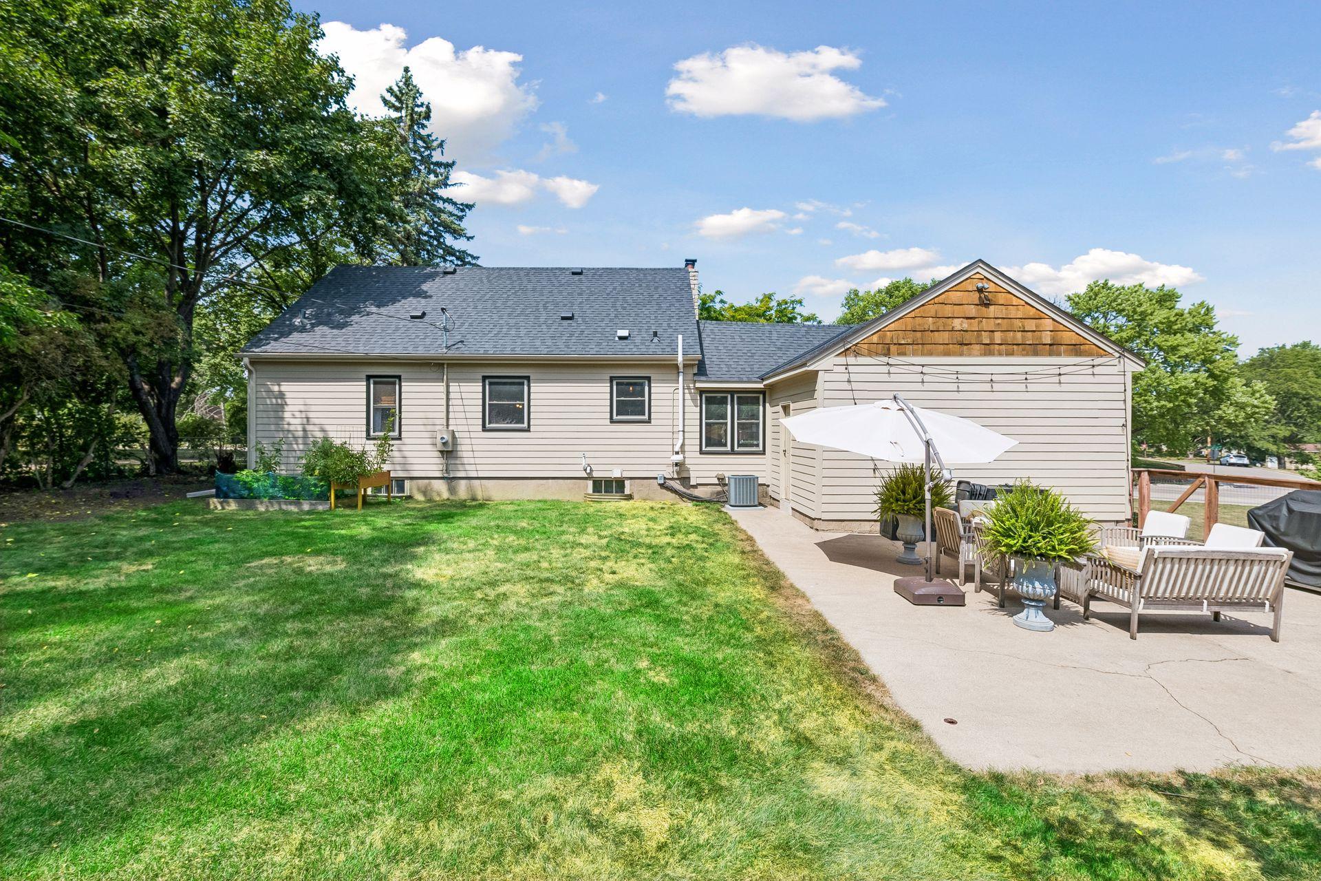 View of Residential at 6605 Cedar Lake Road, Saint Louis Park MN 55426, Saint Louis Park (40 of 42) - Mike Wilen | Minnesota Team Real Estate