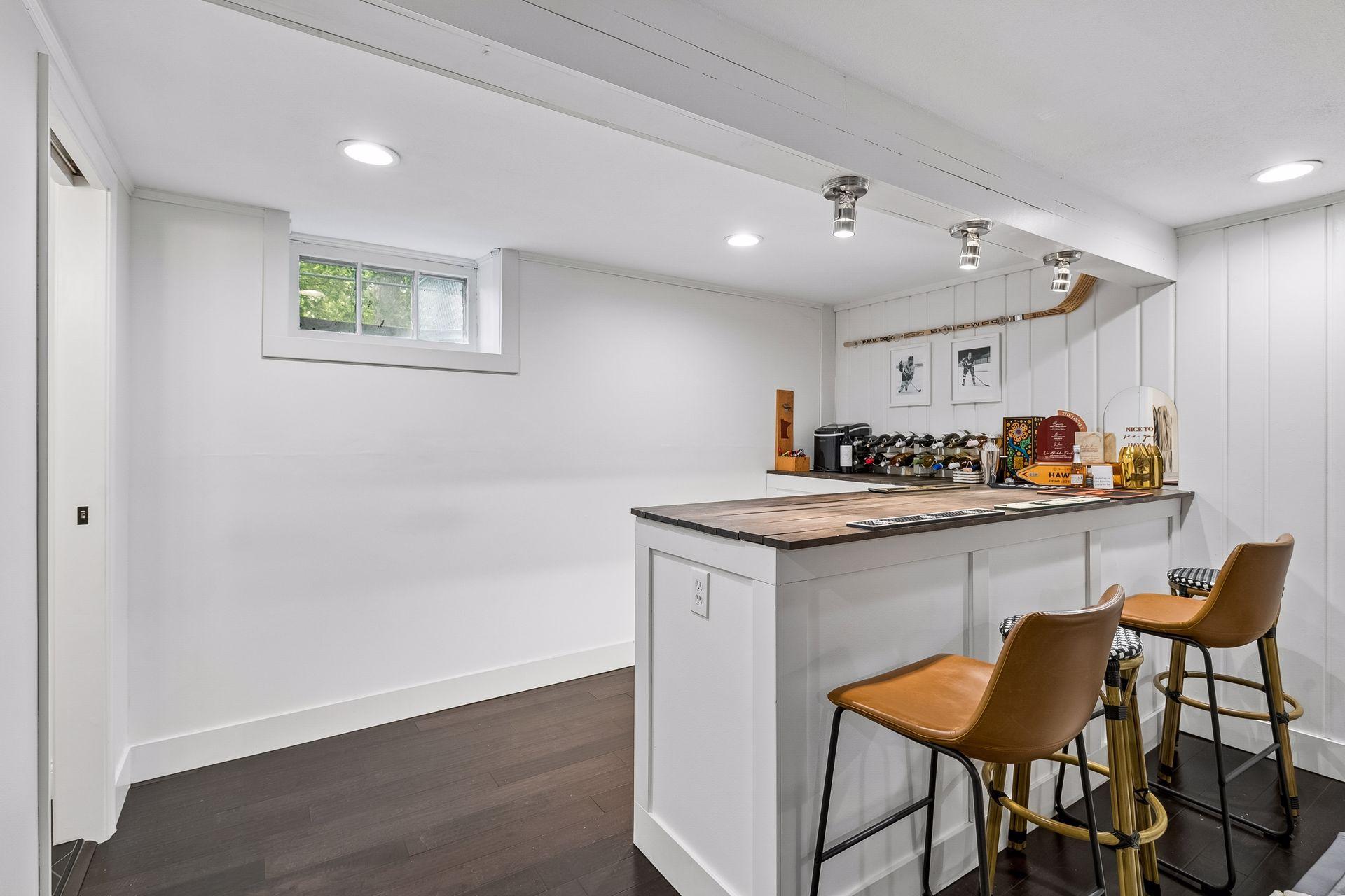 View of Residential at 6605 Cedar Lake Road, Saint Louis Park MN 55426, Saint Louis Park (32 of 42) - Mike Wilen | Minnesota Team Real Estate