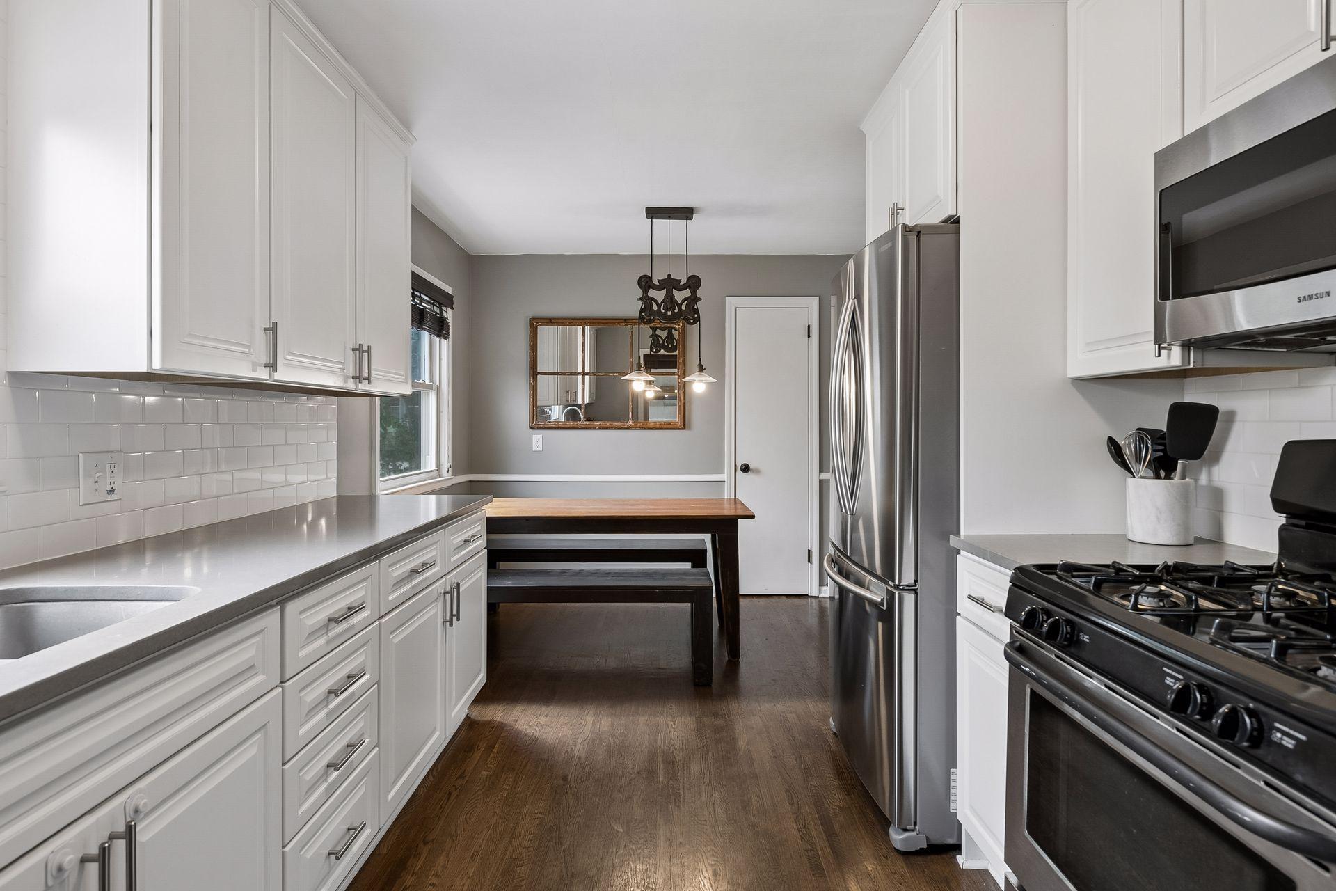 View of Residential at 6605 Cedar Lake Road, Saint Louis Park MN 55426, Saint Louis Park (12 of 42) - Mike Wilen | Minnesota Team Real Estate