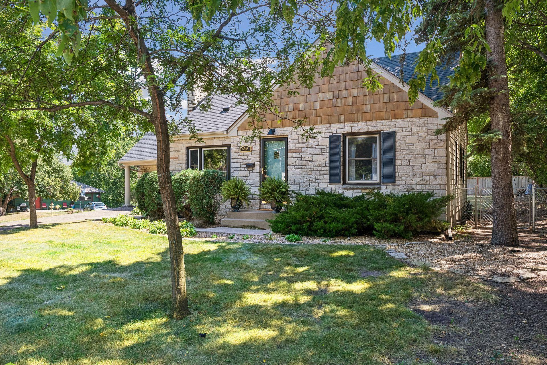 View of Residential at 6605 Cedar Lake Road, Saint Louis Park MN 55426, Saint Louis Park (2 of 42) - Mike Wilen | Minnesota Team Real Estate