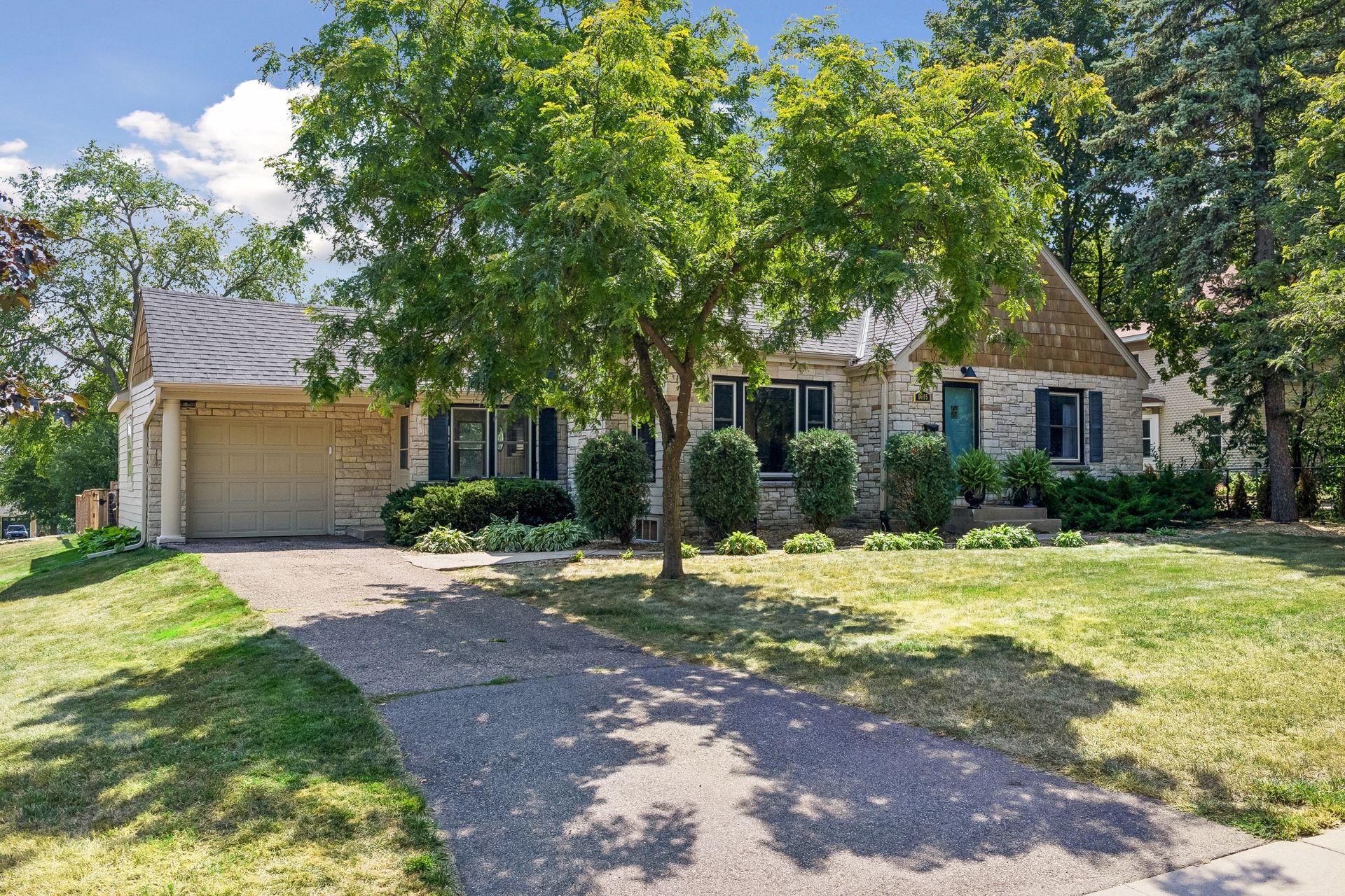 View of Residential at 6605 Cedar Lake Road, Saint Louis Park MN 55426, Saint Louis Park (42 of 42) - Mike Wilen | Minnesota Team Real Estate