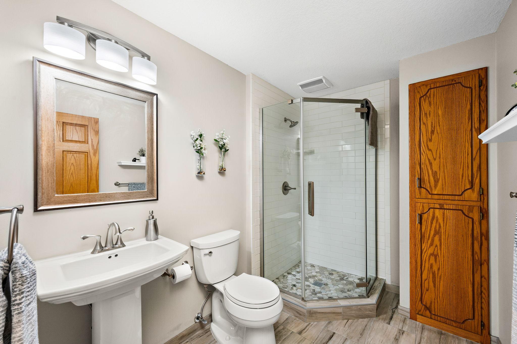 View of Residential at 9303 Washburn Avenue, Brooklyn Park MN 55444, Brooklyn Park (23 of 28) - Mike Wilen | Minnesota Team Real Estate