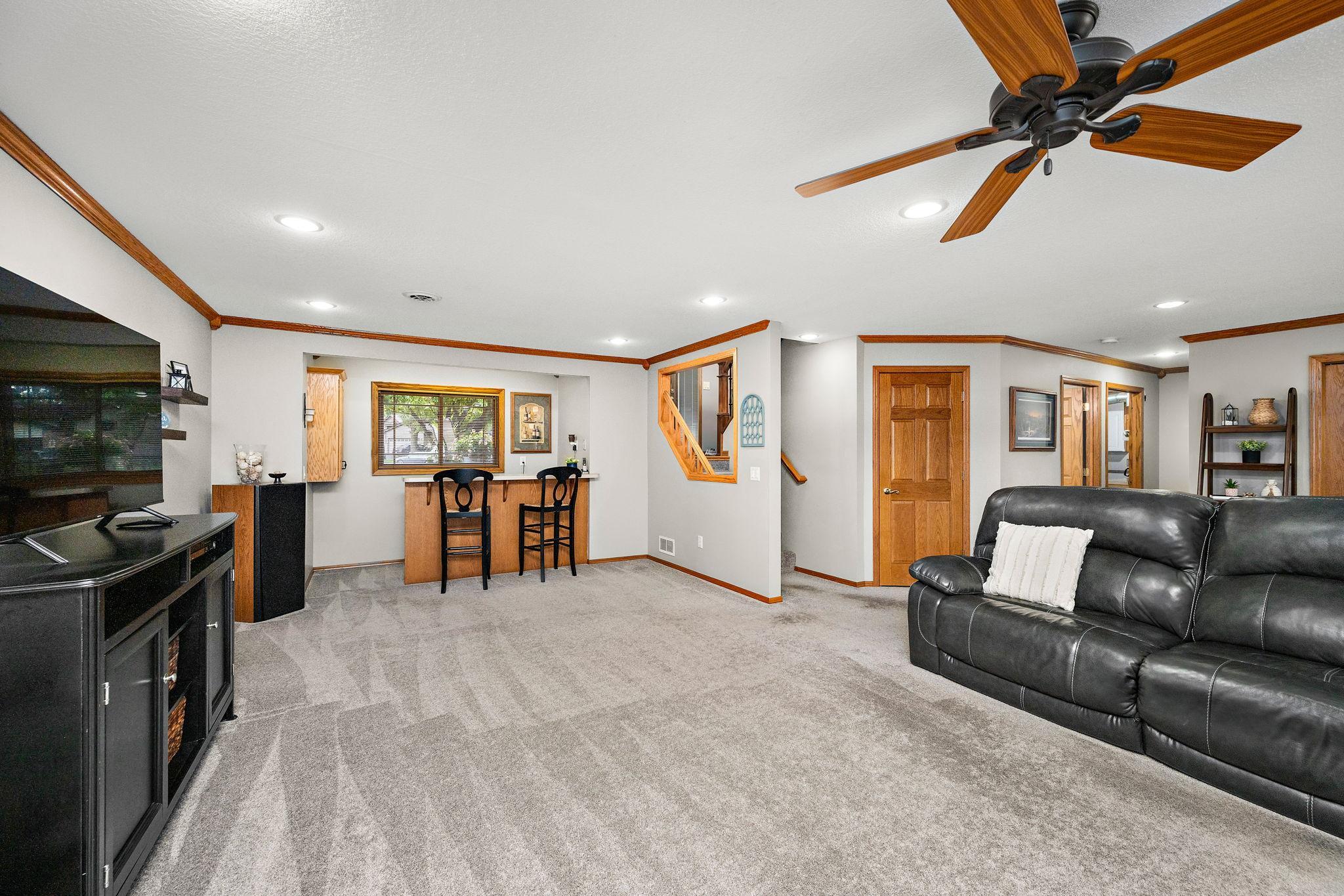 View of Residential at 9303 Washburn Avenue, Brooklyn Park MN 55444, Brooklyn Park (21 of 28) - Mike Wilen | Minnesota Team Real Estate