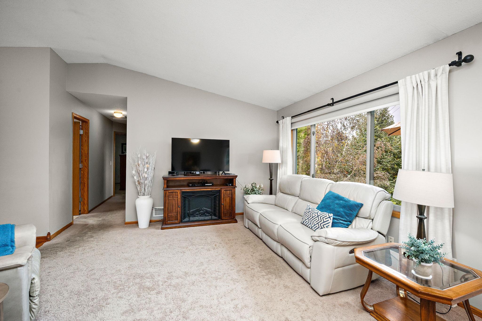 View of Residential at 9303 Washburn Avenue, Brooklyn Park MN 55444, Brooklyn Park (10 of 28) - Mike Wilen | Minnesota Team Real Estate