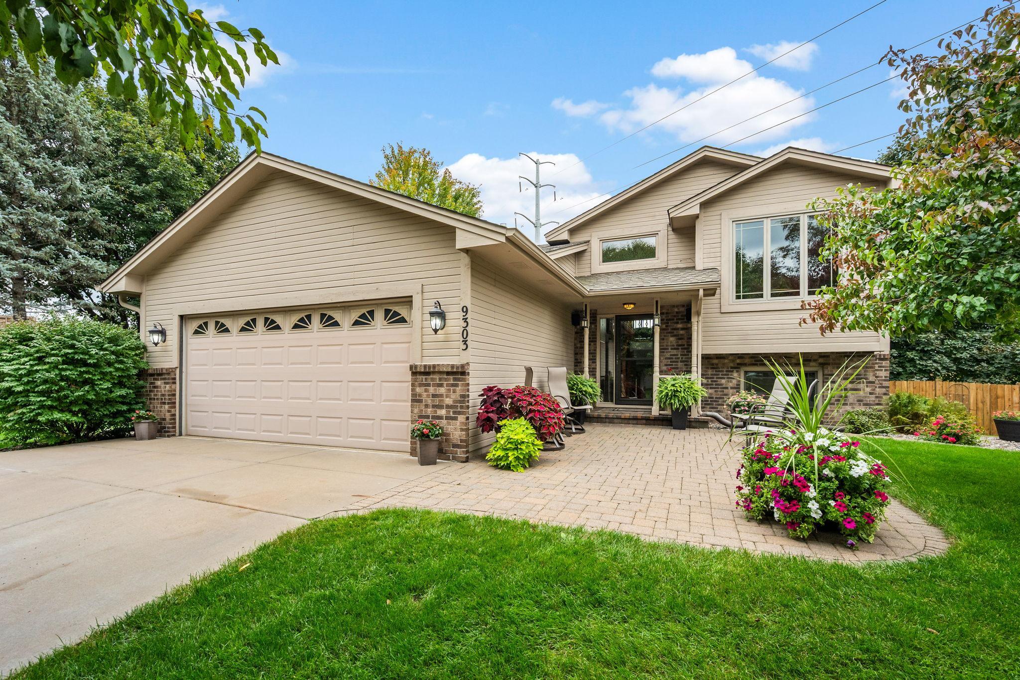View of Residential at 9303 Washburn Avenue, Brooklyn Park MN 55444, Brooklyn Park (2 of 28) - Mike Wilen | Minnesota Team Real Estate