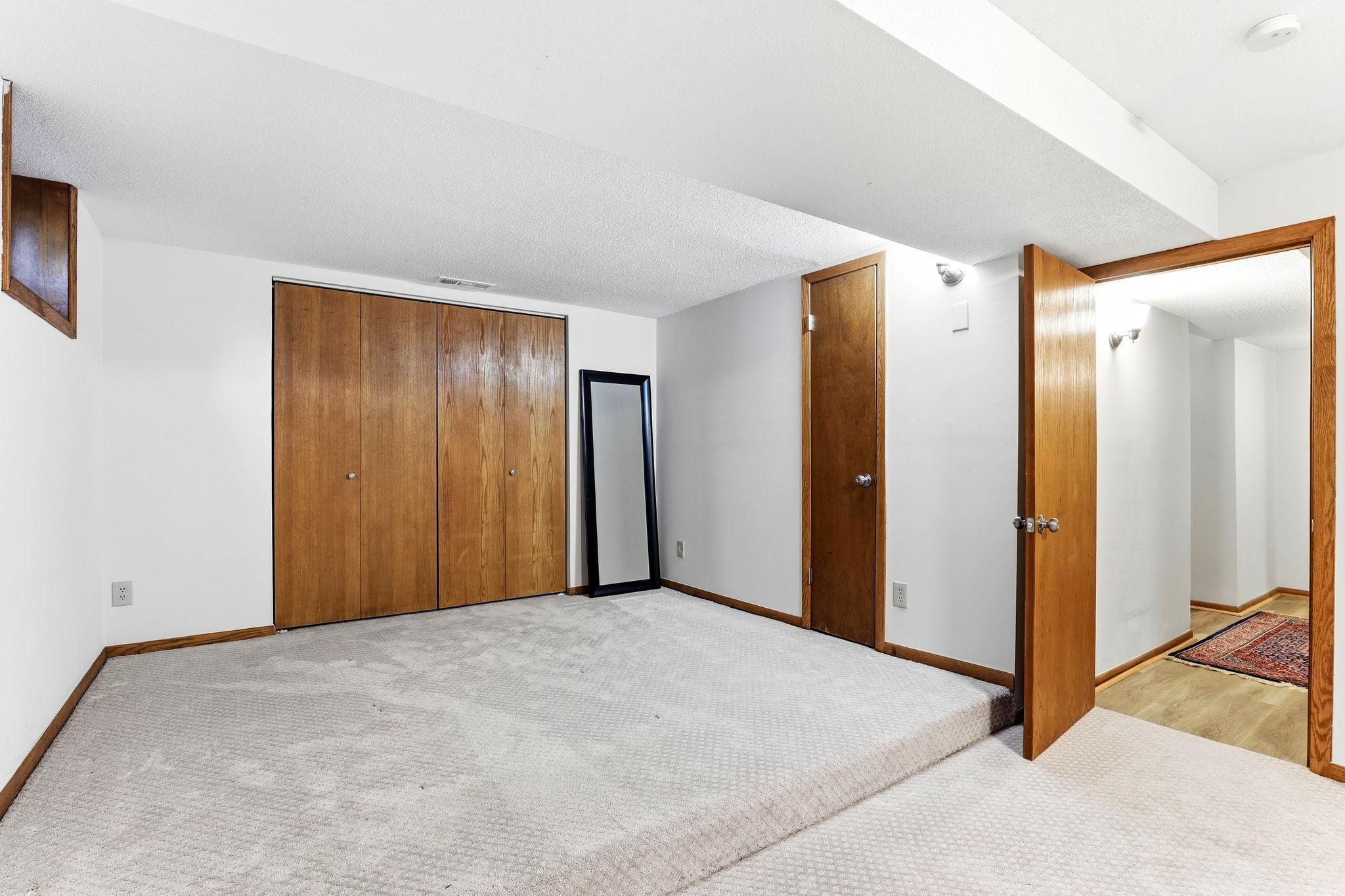 View of Residential at 1974 Summer Street, Falcon Heights MN 55113, Falcon Heights (25 of 47) - Mike Wilen | Minnesota Team Real Estate