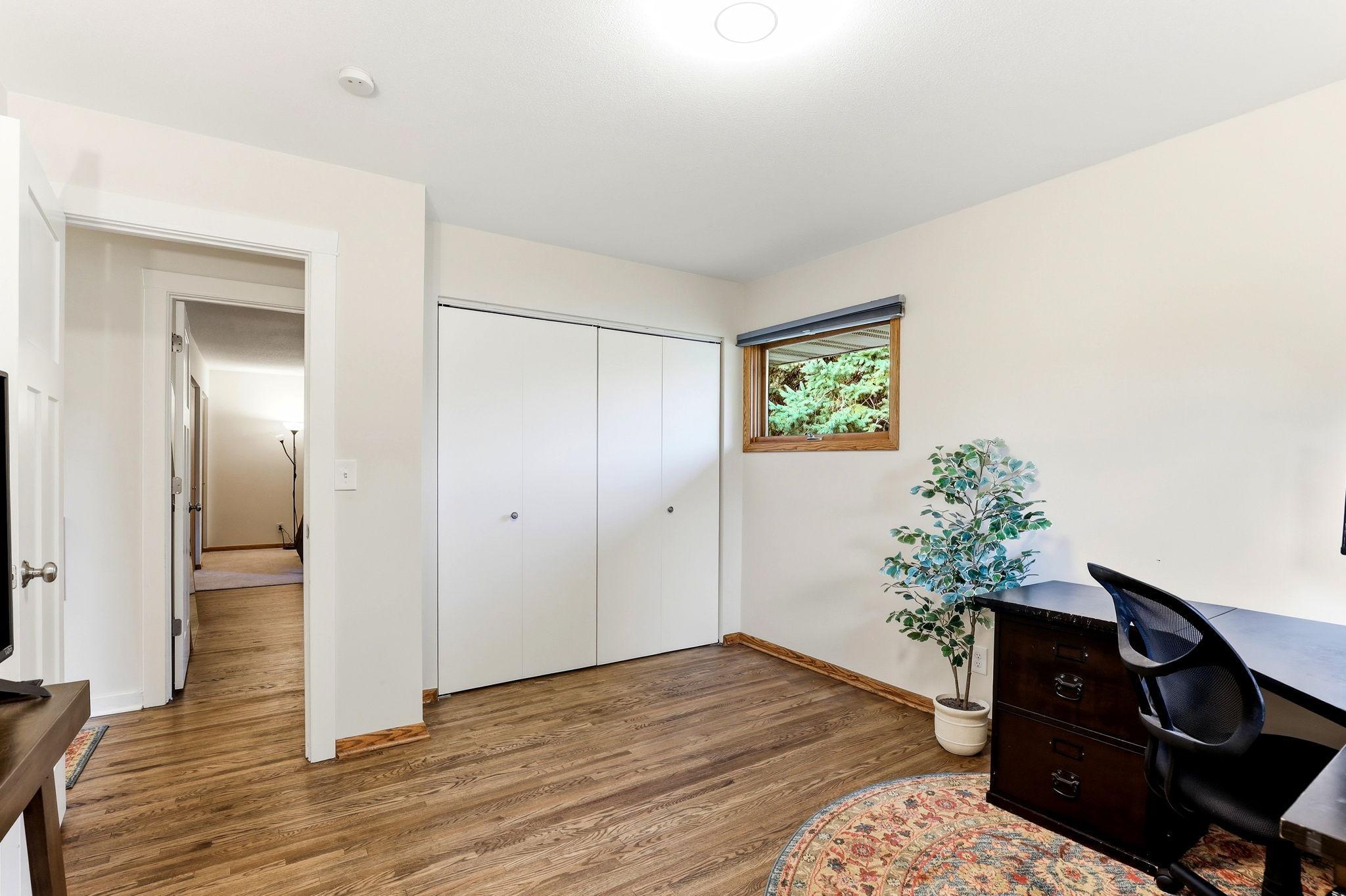 View of Residential at 1974 Summer Street, Falcon Heights MN 55113, Falcon Heights (21 of 47) - Mike Wilen | Minnesota Team Real Estate