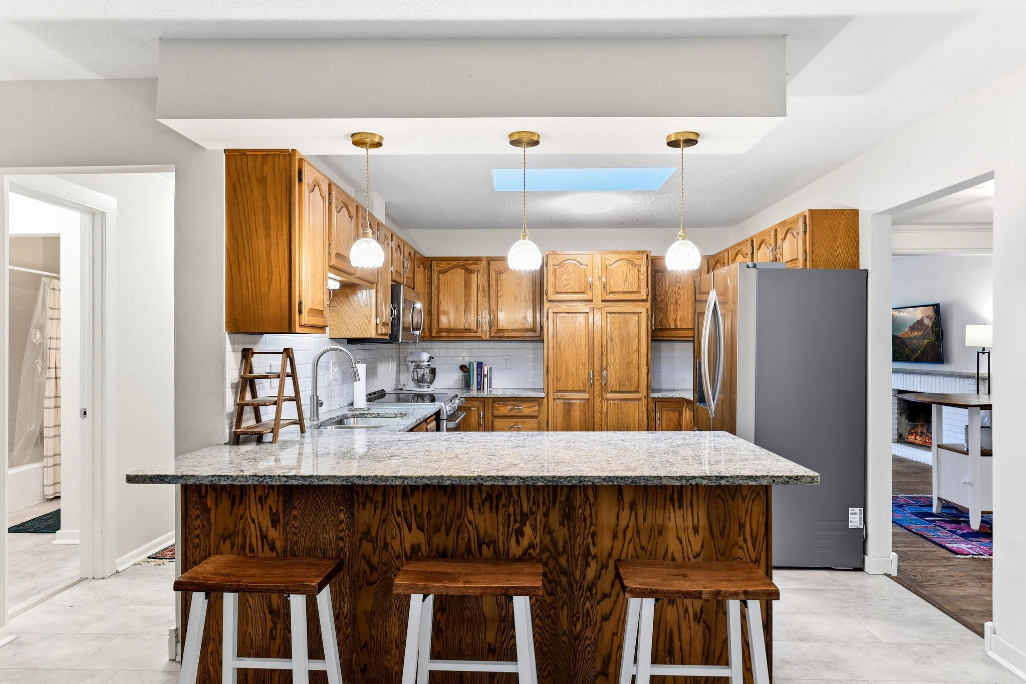 View of Residential at 1974 Summer Street, Falcon Heights MN 55113, Falcon Heights (6 of 47) - Mike Wilen | Minnesota Team Real Estate