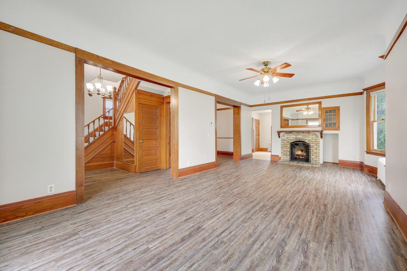 View of Residential at 129 33rd Street, Minneapolis MN 55408, Minneapolis (4 of 28) - Mike Wilen | Minnesota Team Real Estate