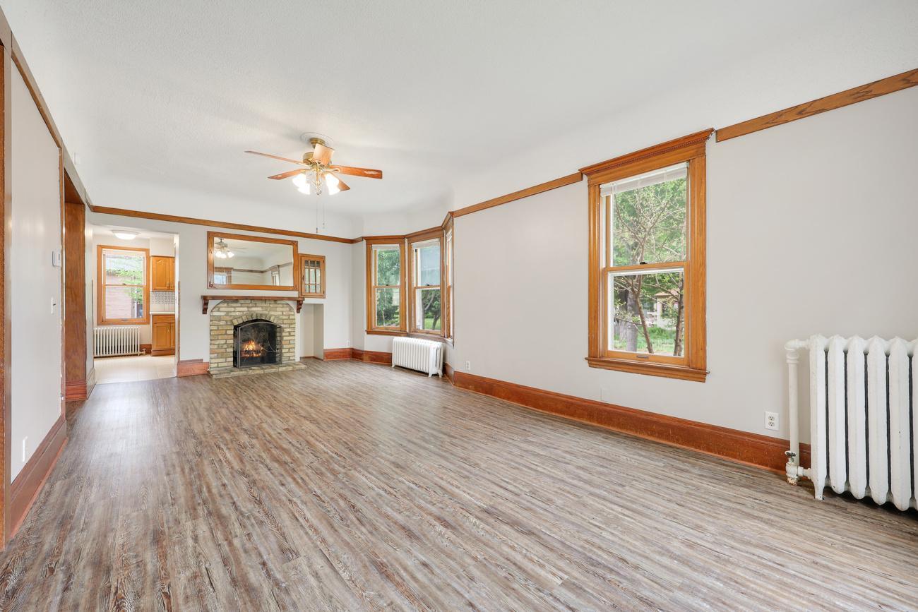 View of Residential at 129 33rd Street, Minneapolis MN 55408, Minneapolis (9 of 28) - Mike Wilen | Minnesota Team Real Estate