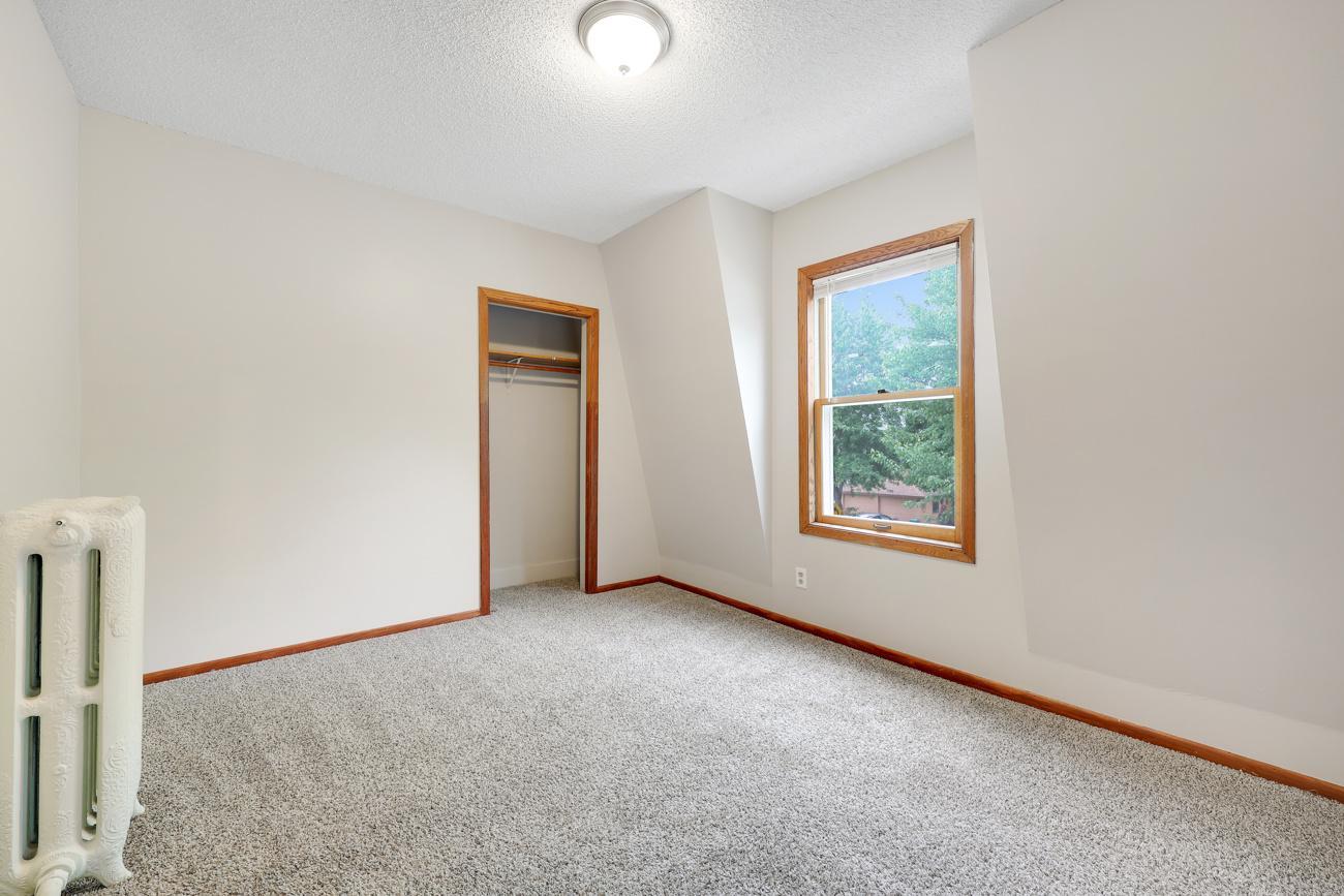 View of Residential at 129 33rd Street, Minneapolis MN 55408, Minneapolis (19 of 28) - Mike Wilen | Minnesota Team Real Estate