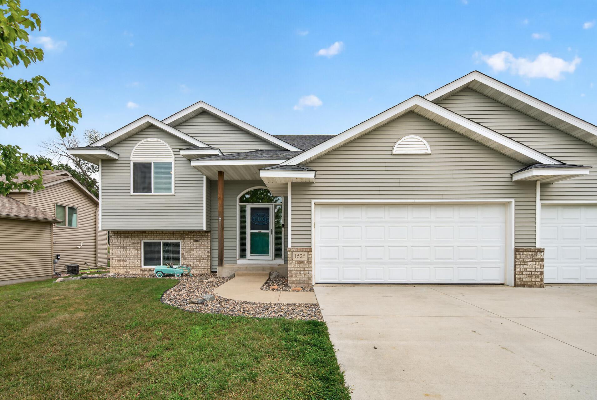 View of Residential at 1525 English Avenue, New Prague MN 56071, New Prague (3 of 35) - Mike Wilen | Minnesota Team Real Estate