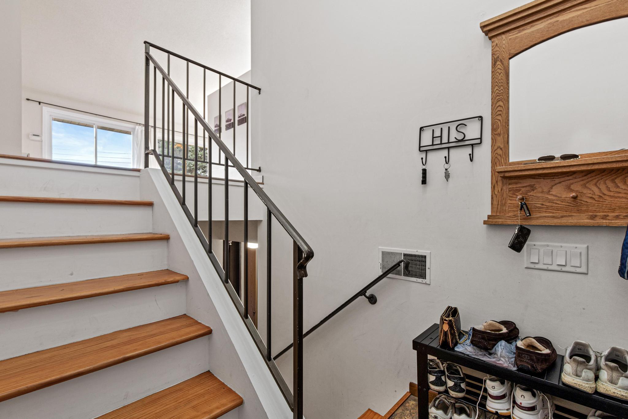 View of Residential at 804 Seal Street, Saint Paul MN 55114, Saint Paul (2 of 25) - Mike Wilen | Minnesota Team Real Estate